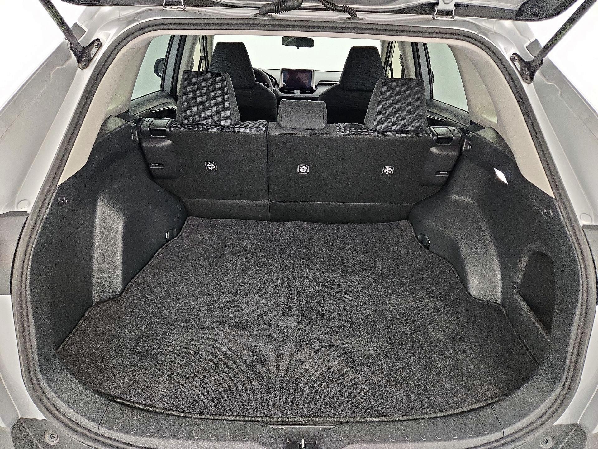 Thumbnail: 2025 Toyota RAV4 - 20