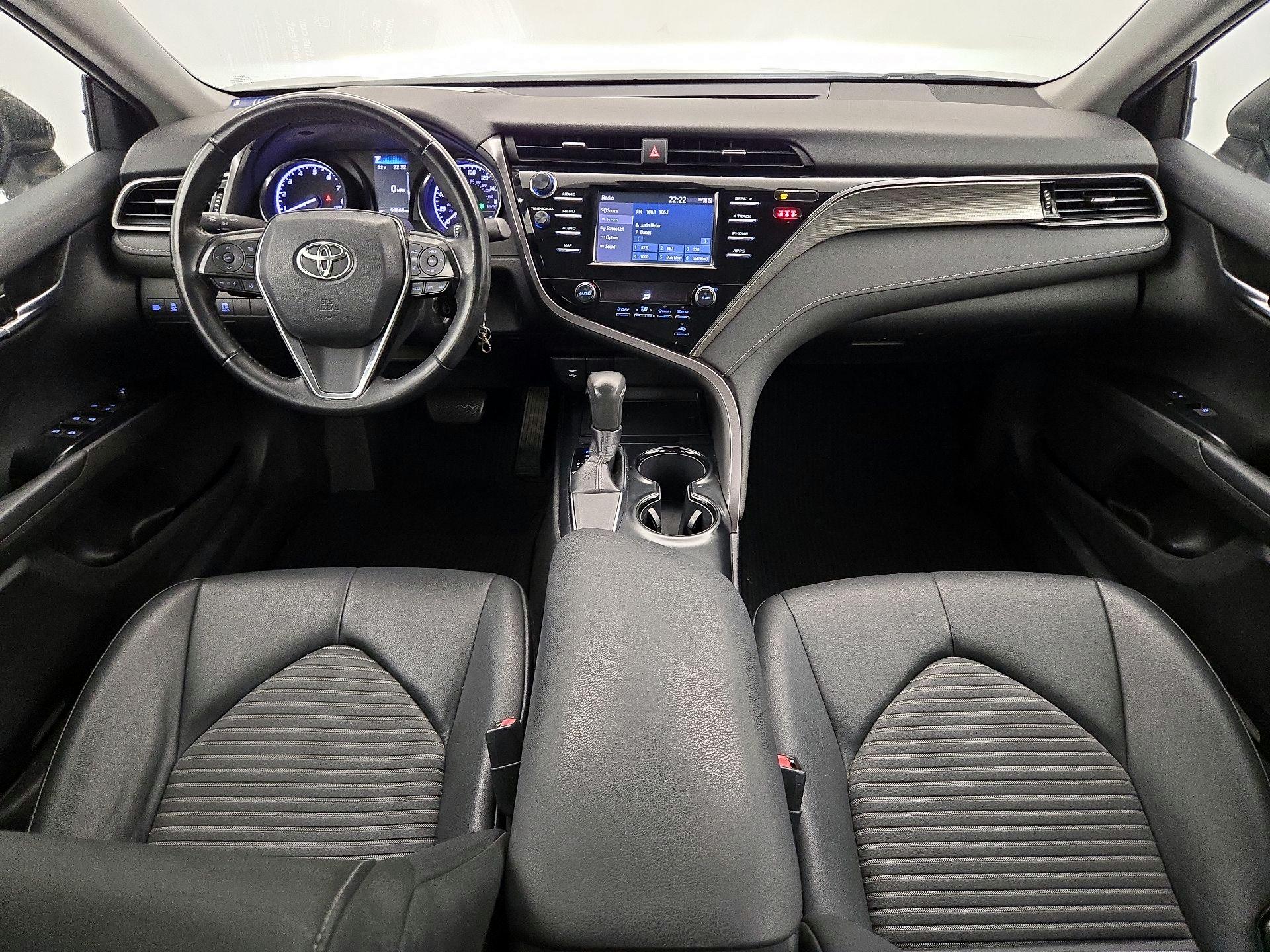 Thumbnail: 2019 Toyota Camry - 9