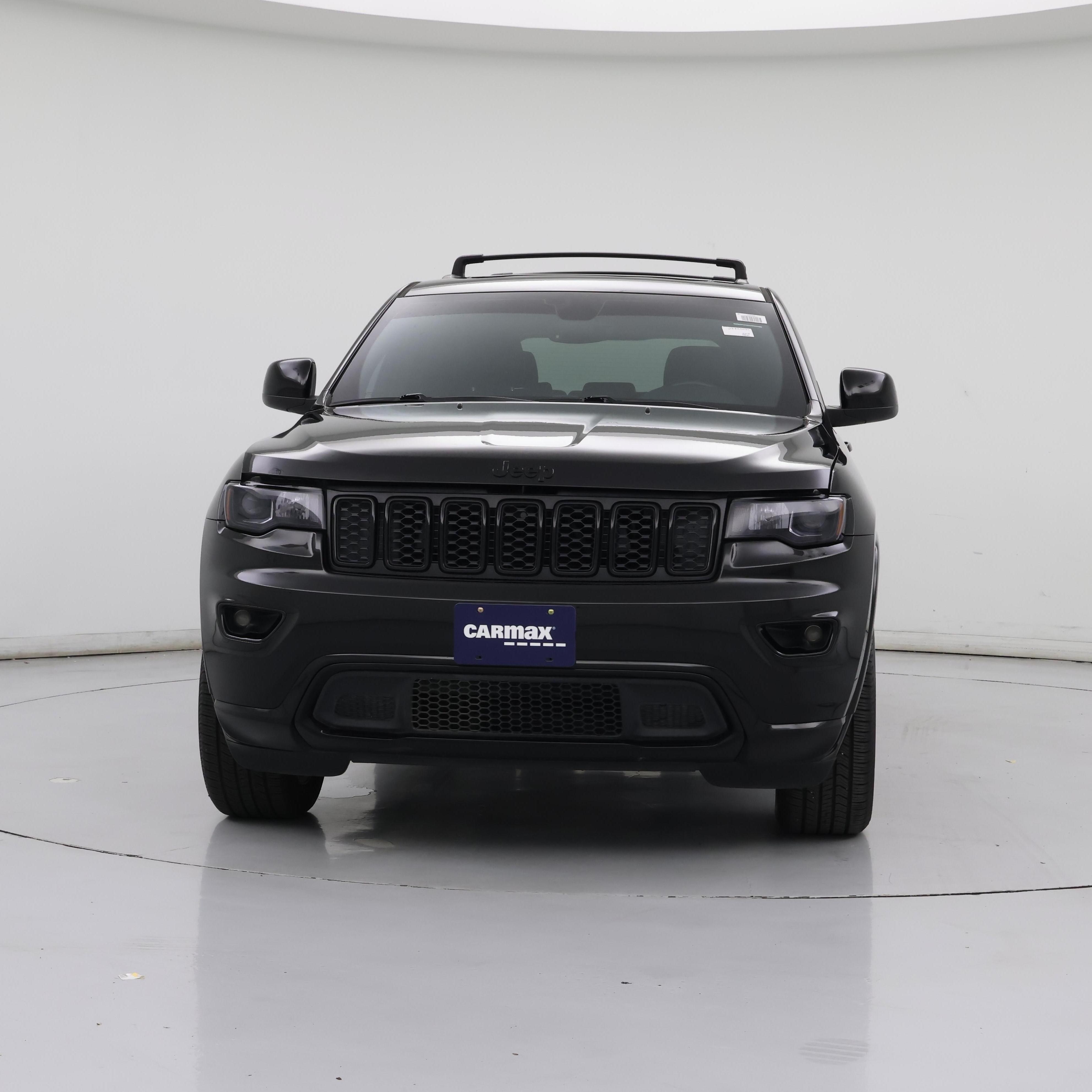 Thumbnail: 2017 Jeep Grand Cherokee - 5