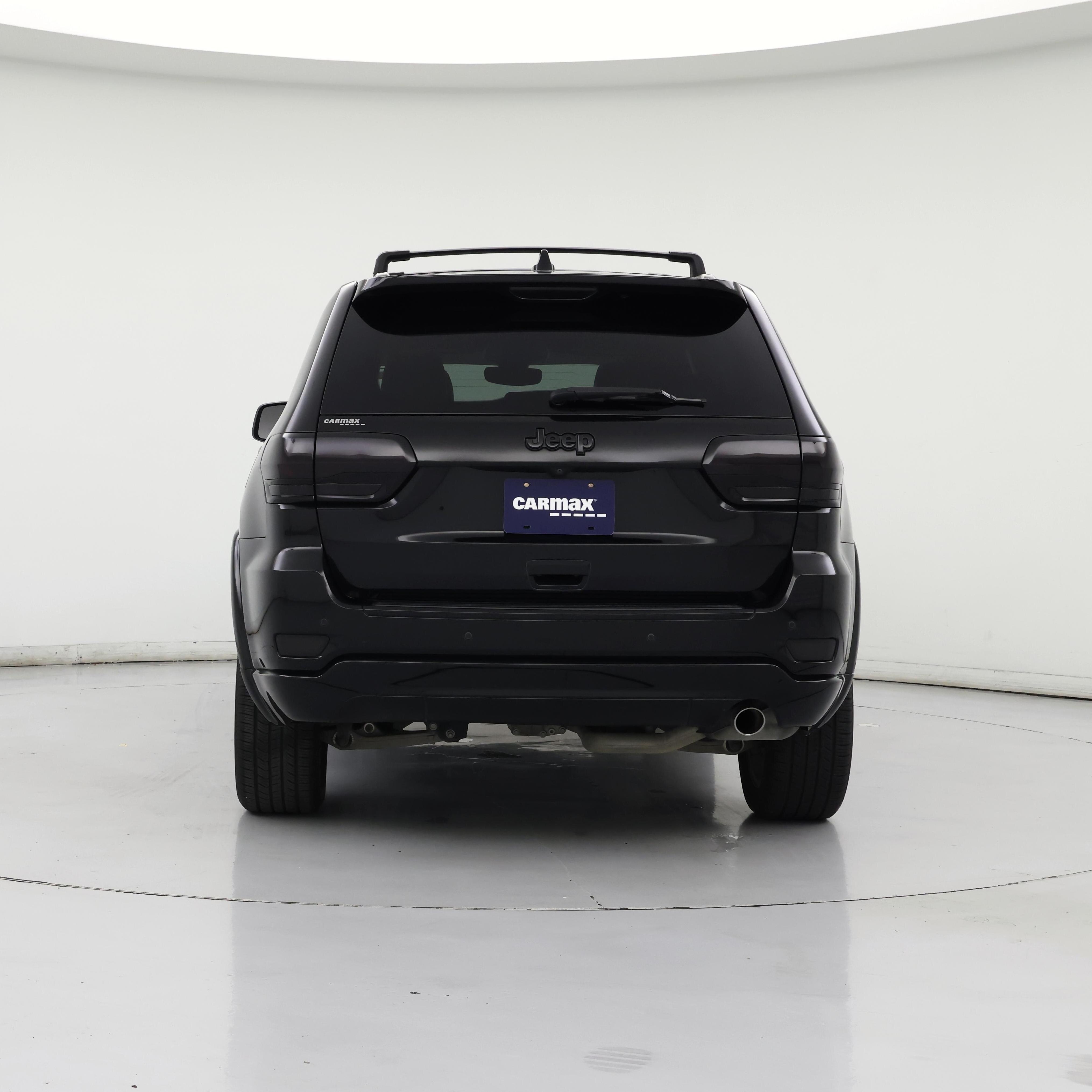 Thumbnail: 2017 Jeep Grand Cherokee - 6