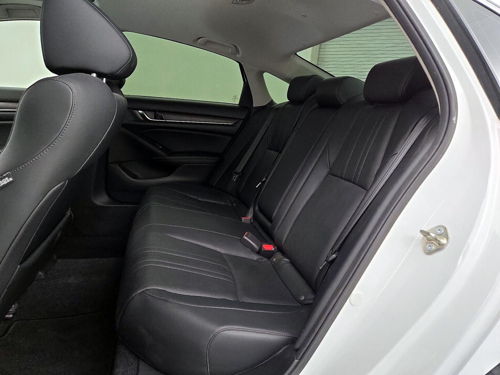 Thumbnail: 2018 Honda Accord - 10