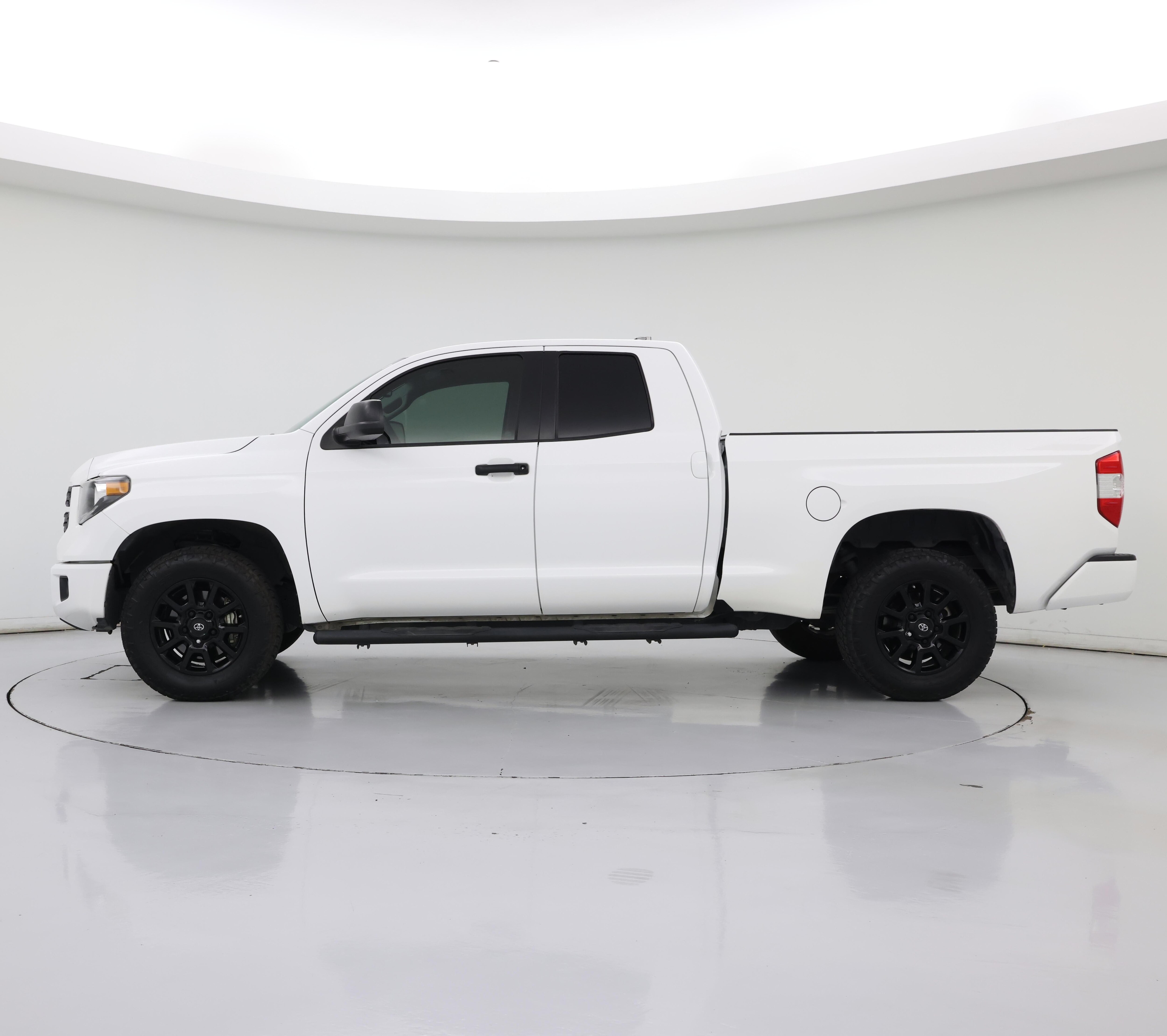 Thumbnail: 2020 Toyota Tundra - 3