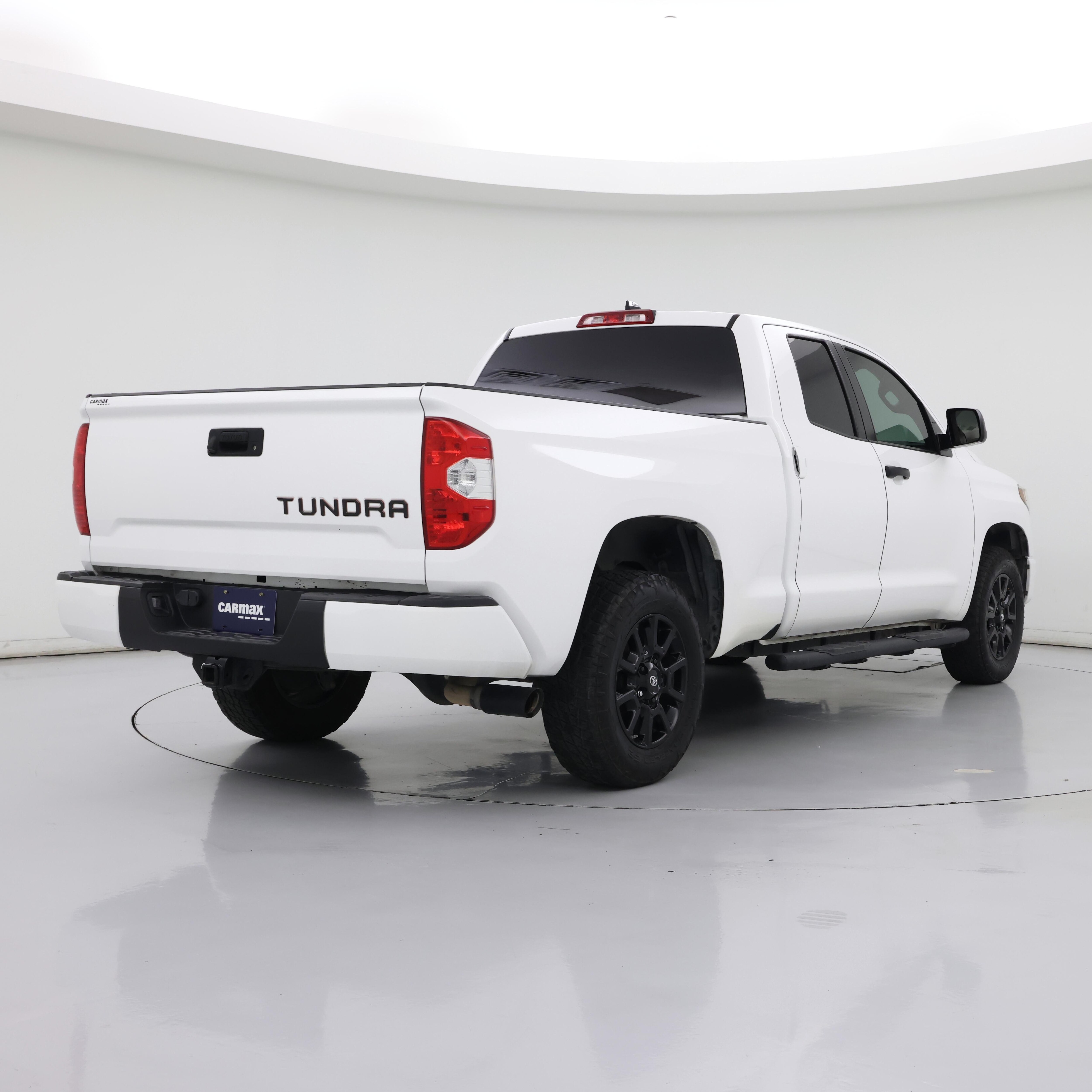Thumbnail: 2020 Toyota Tundra - 8