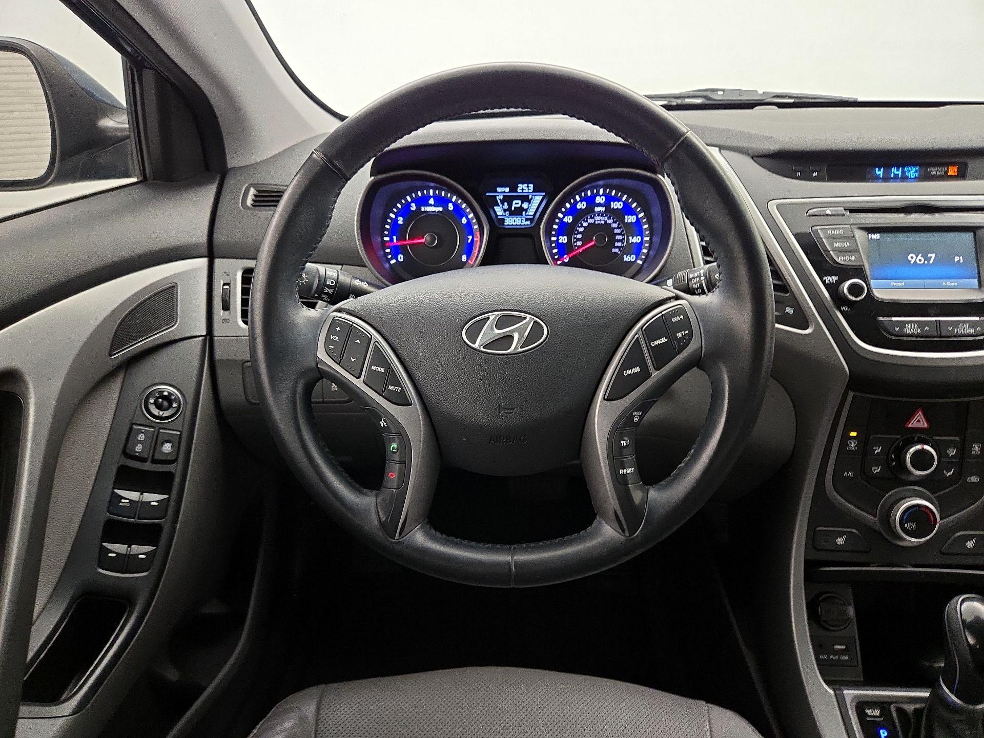 Thumbnail: 2014 Hyundai Elantra - 10