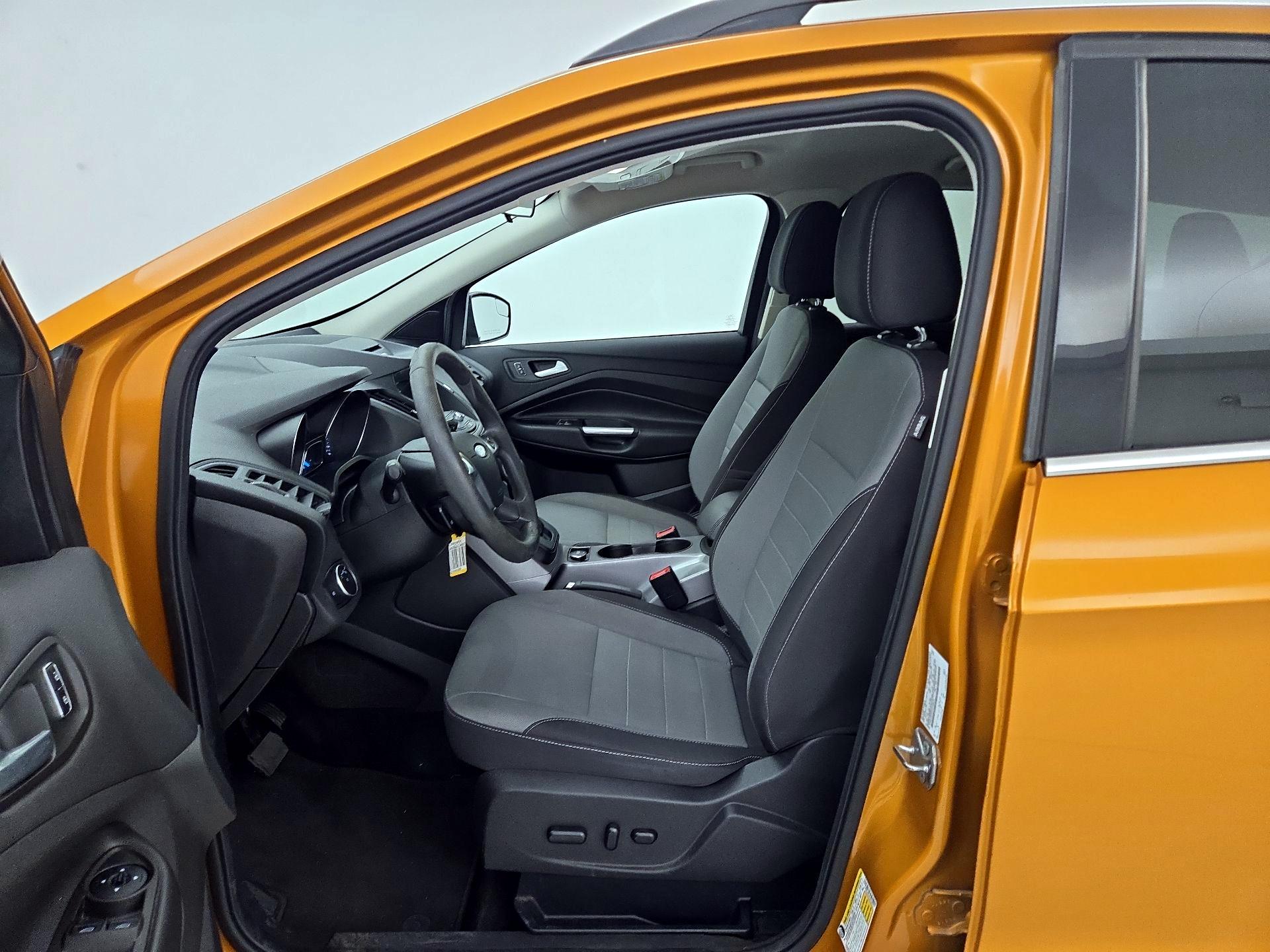 Thumbnail: 2016 Ford Escape - 11