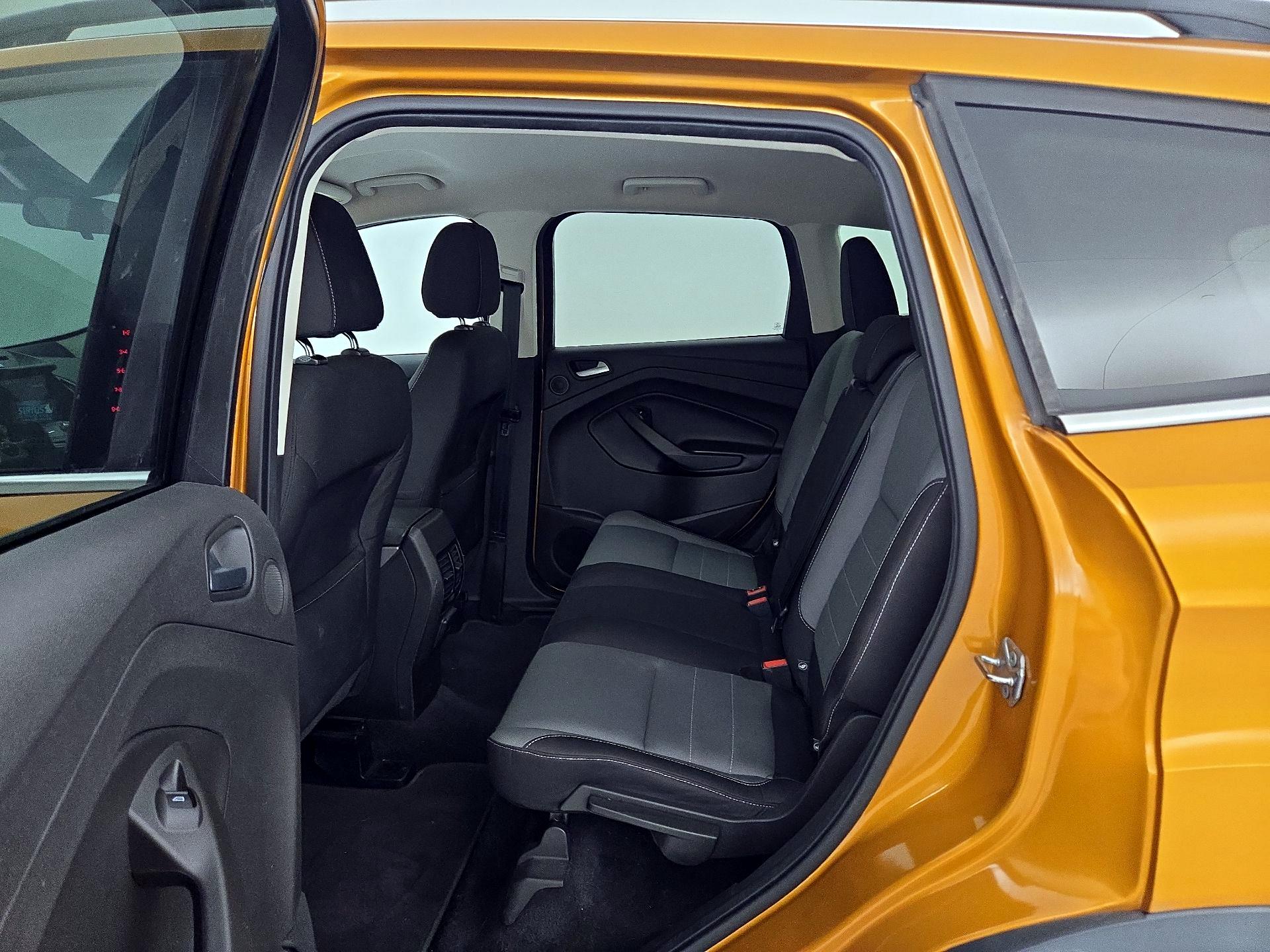 Thumbnail: 2016 Ford Escape - 19