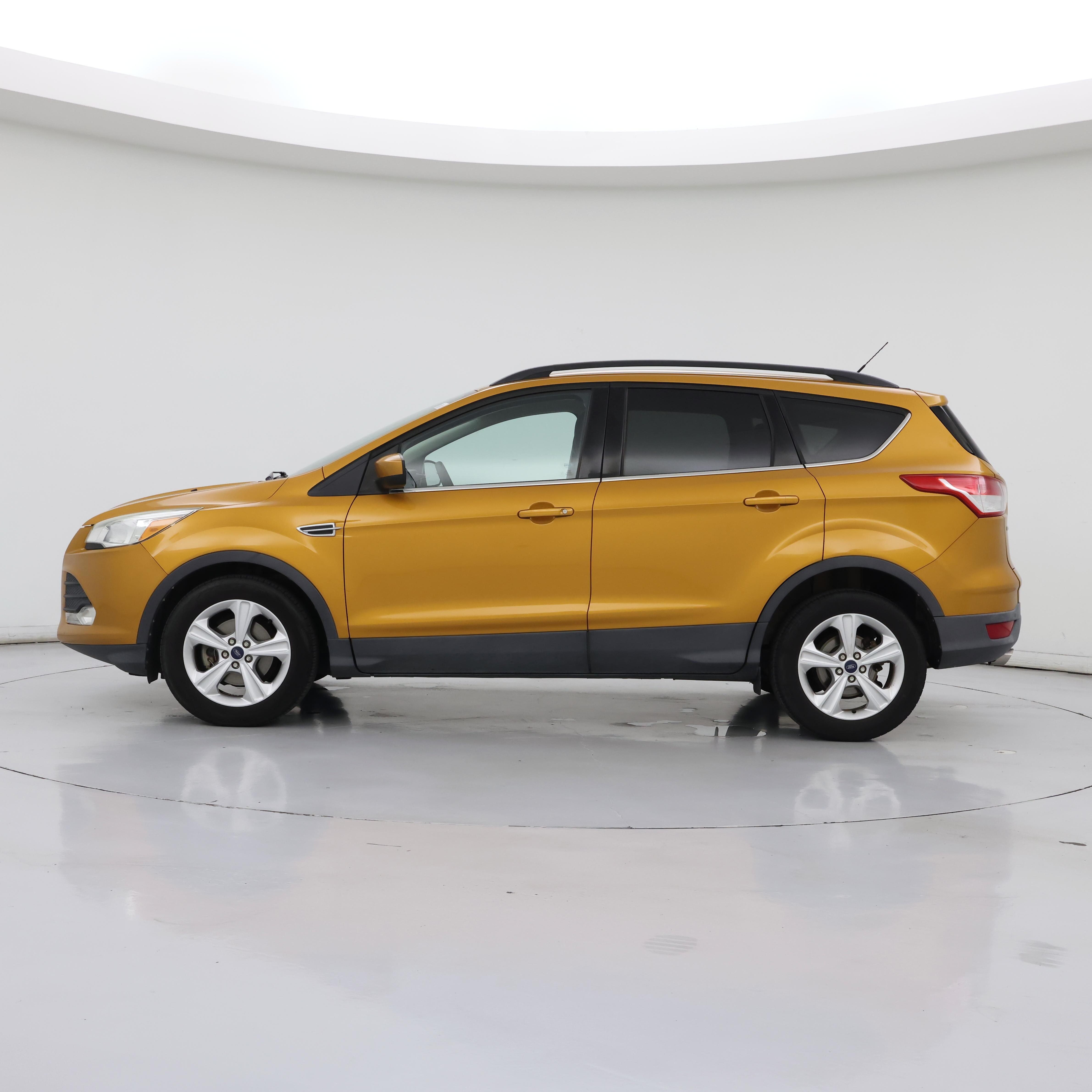Thumbnail: 2016 Ford Escape - 3