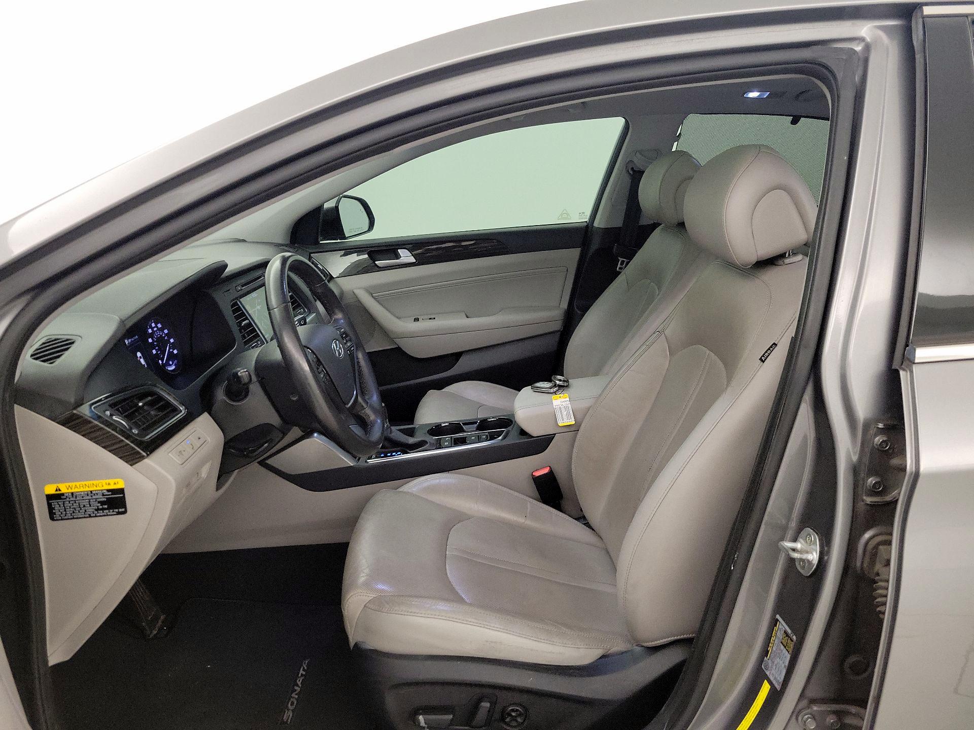 Thumbnail: 2017 Hyundai Sonata - 11