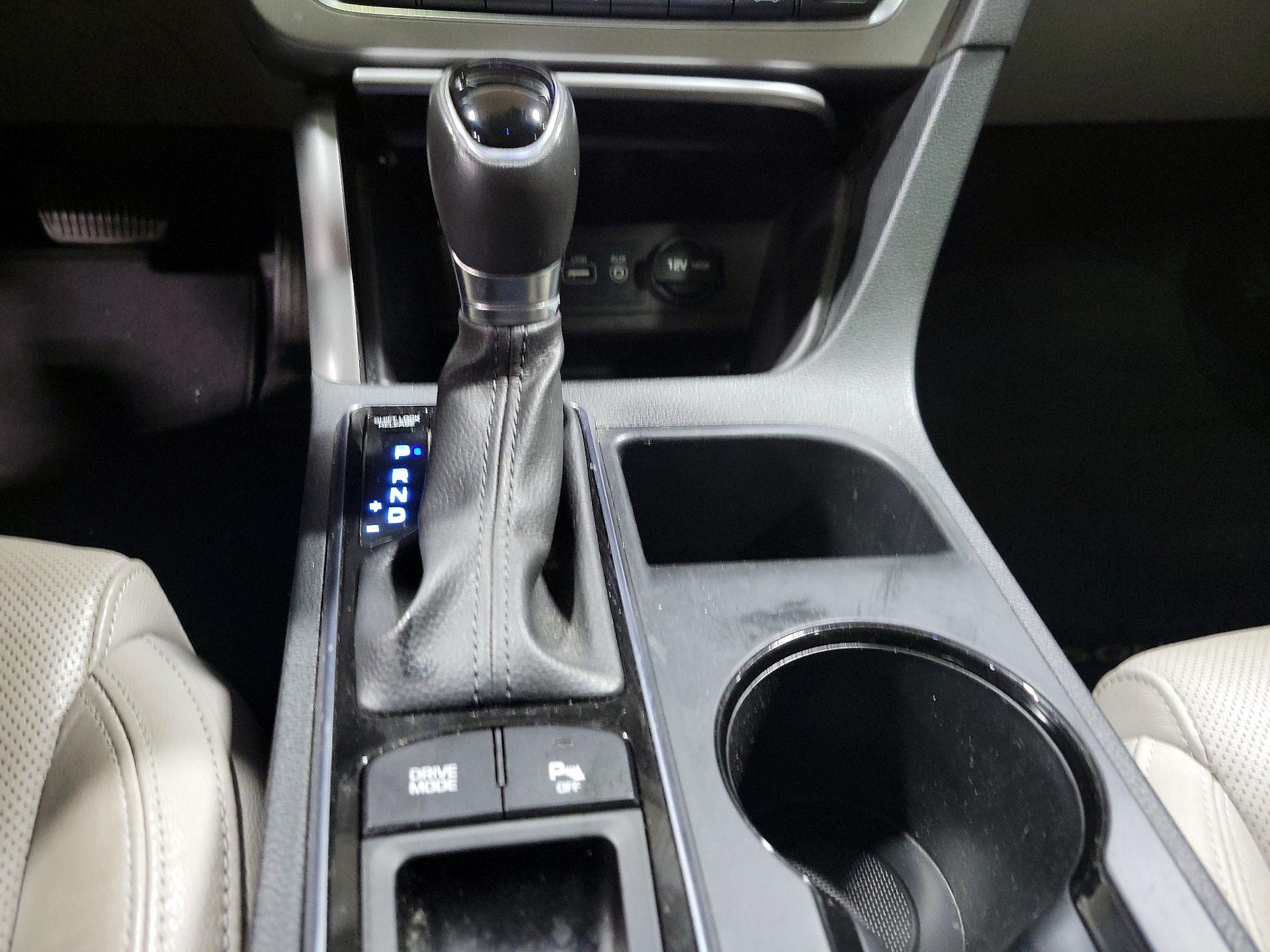 Thumbnail: 2017 Hyundai Sonata - 18