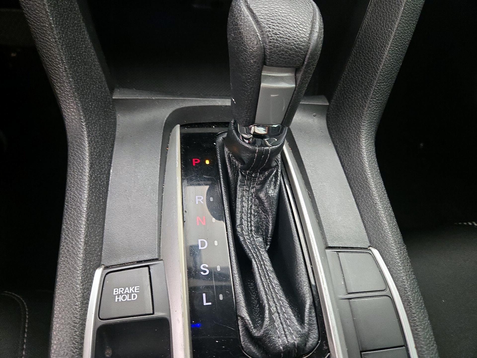 Thumbnail: 2018 Honda Civic - 17