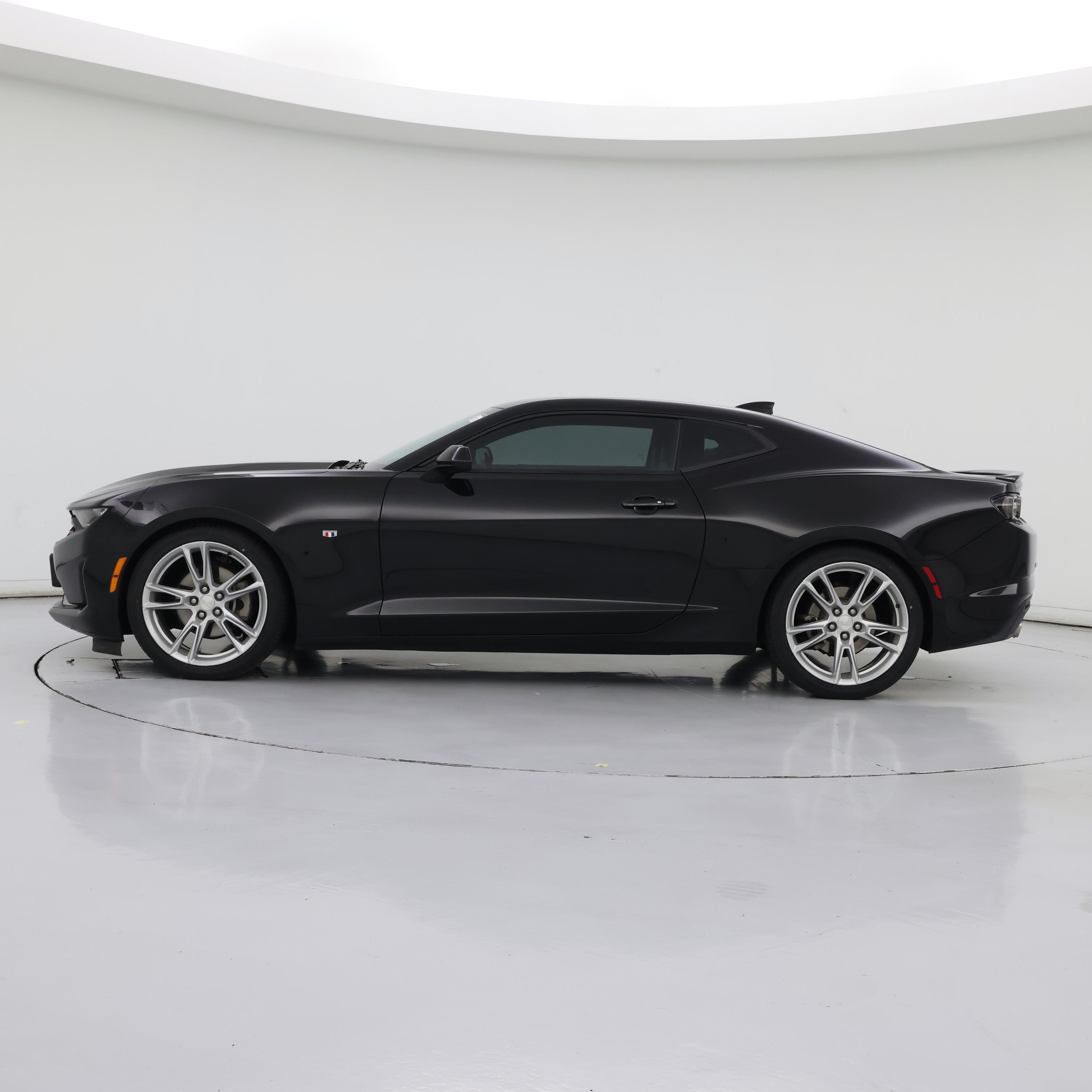 Thumbnail: 2019 Chevrolet Camaro - 3