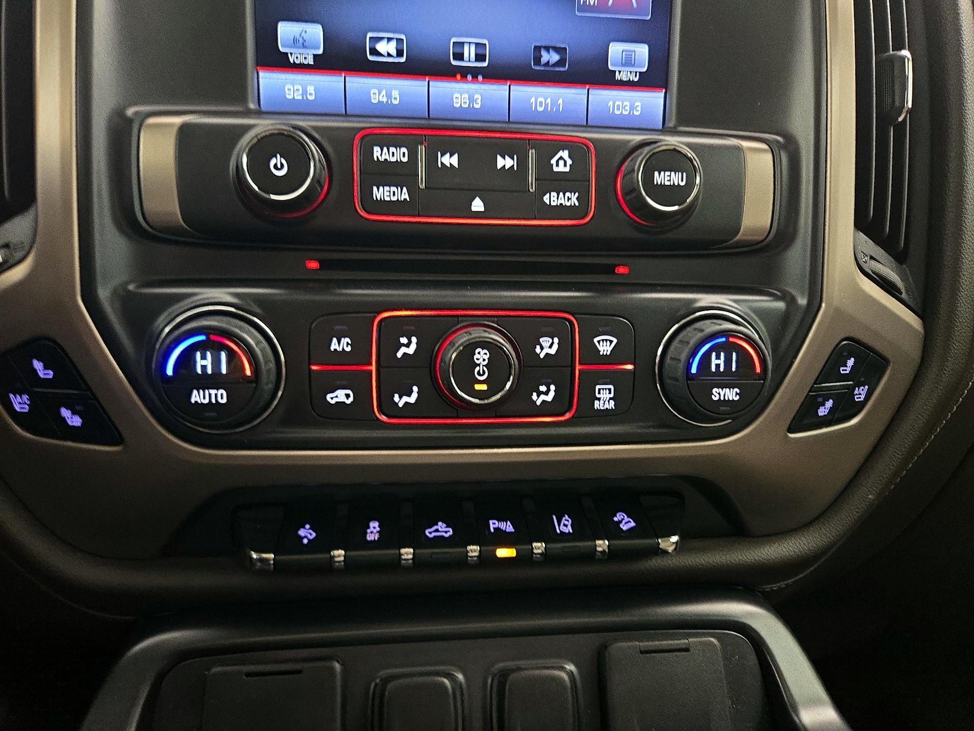 Thumbnail: 2015 GMC Sierra 1500 - 17