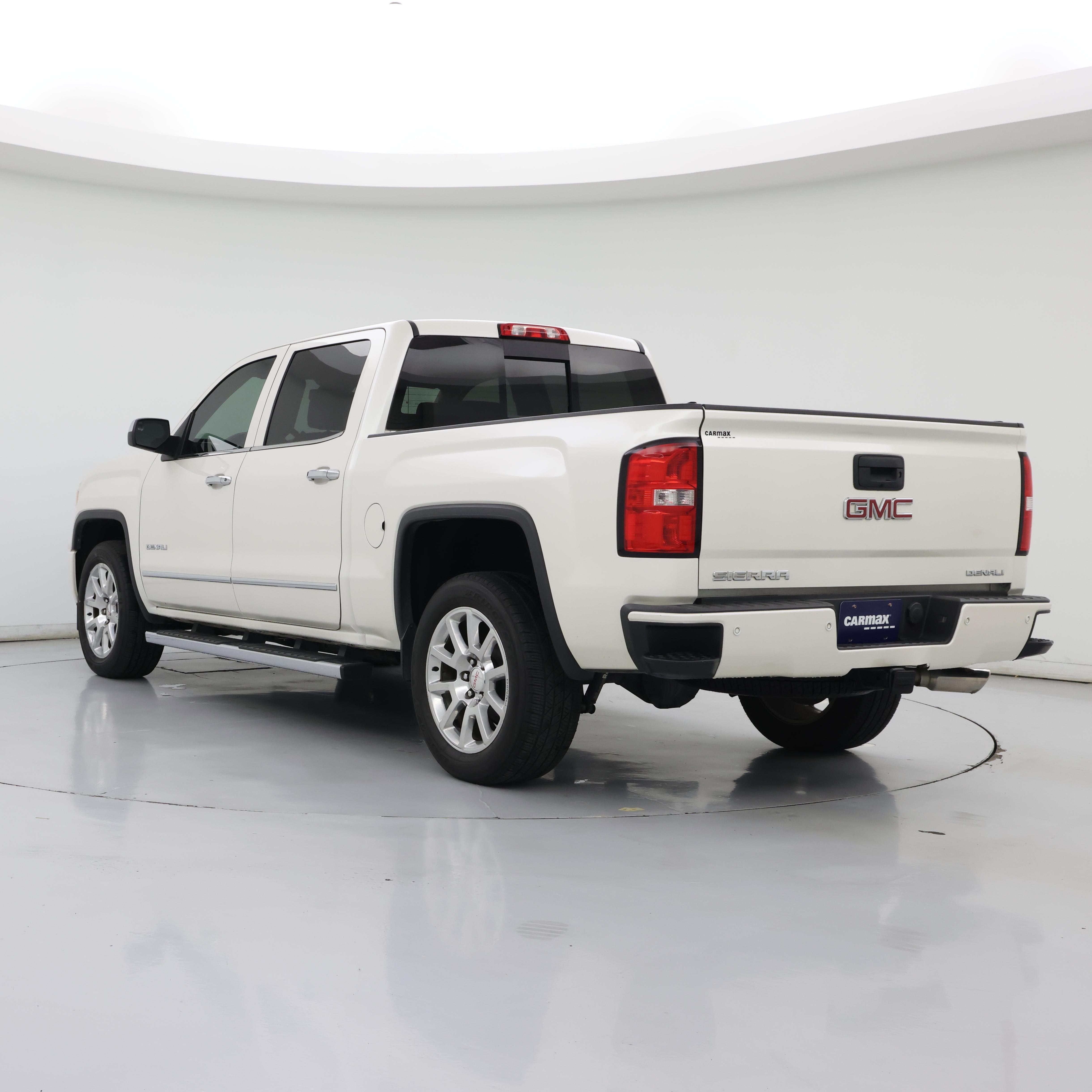 Thumbnail: 2015 GMC Sierra 1500 - 2