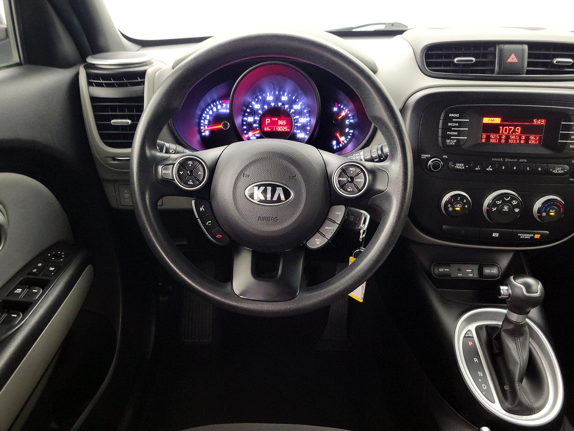 Thumbnail: 2015 Kia Soul - 10