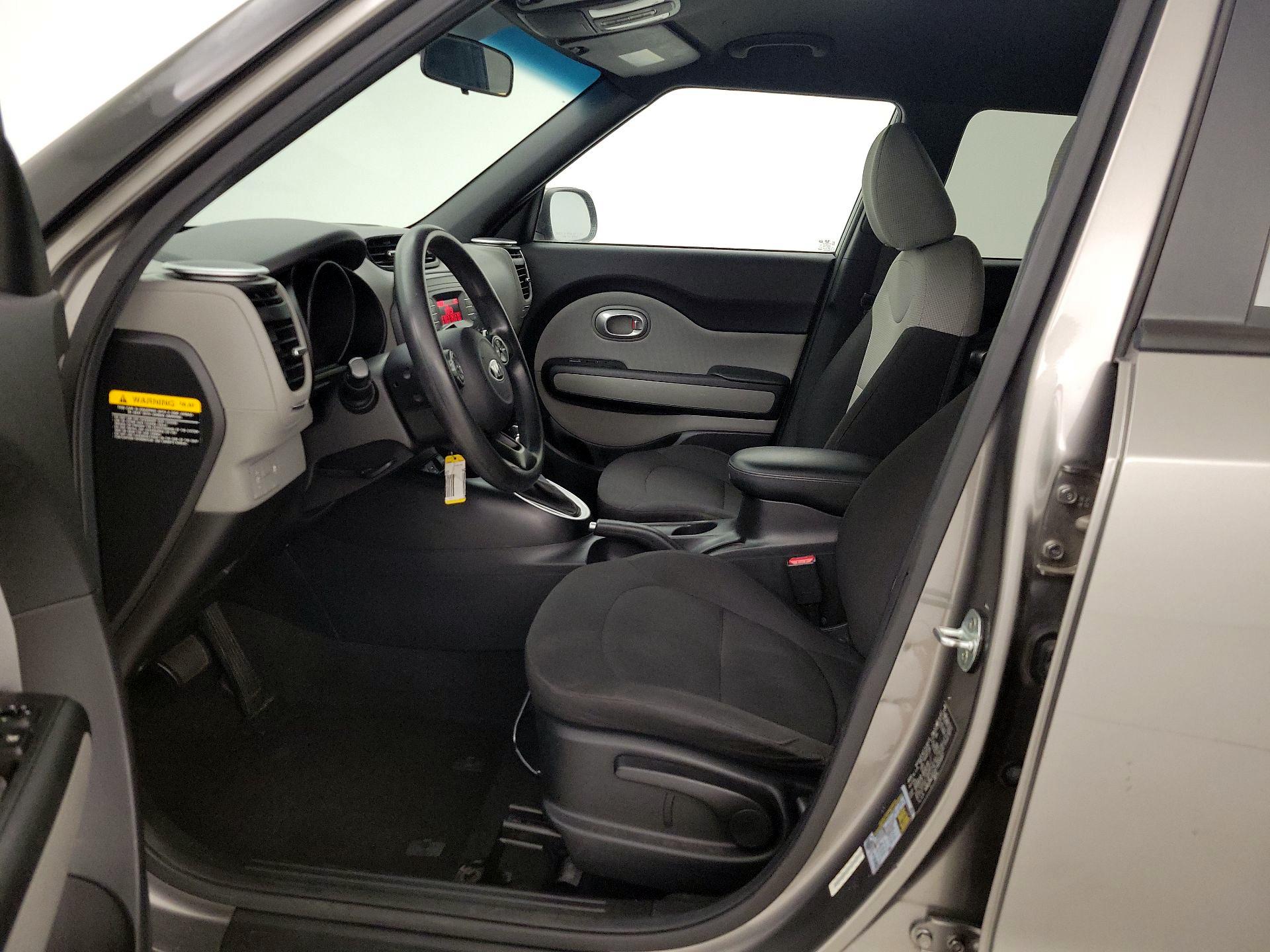 Thumbnail: 2015 Kia Soul - 11