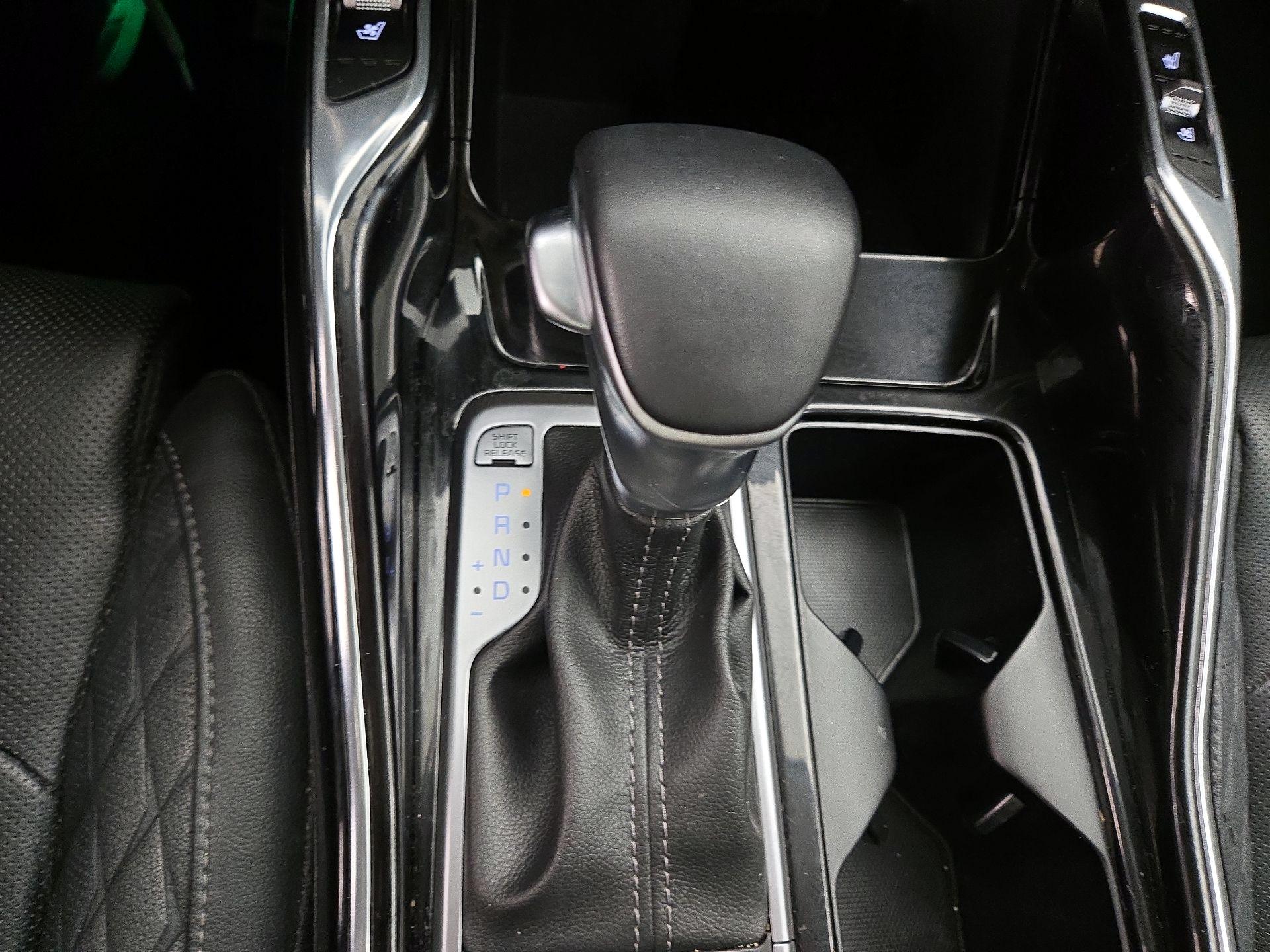 Thumbnail: 2023 Kia Sorento - 18