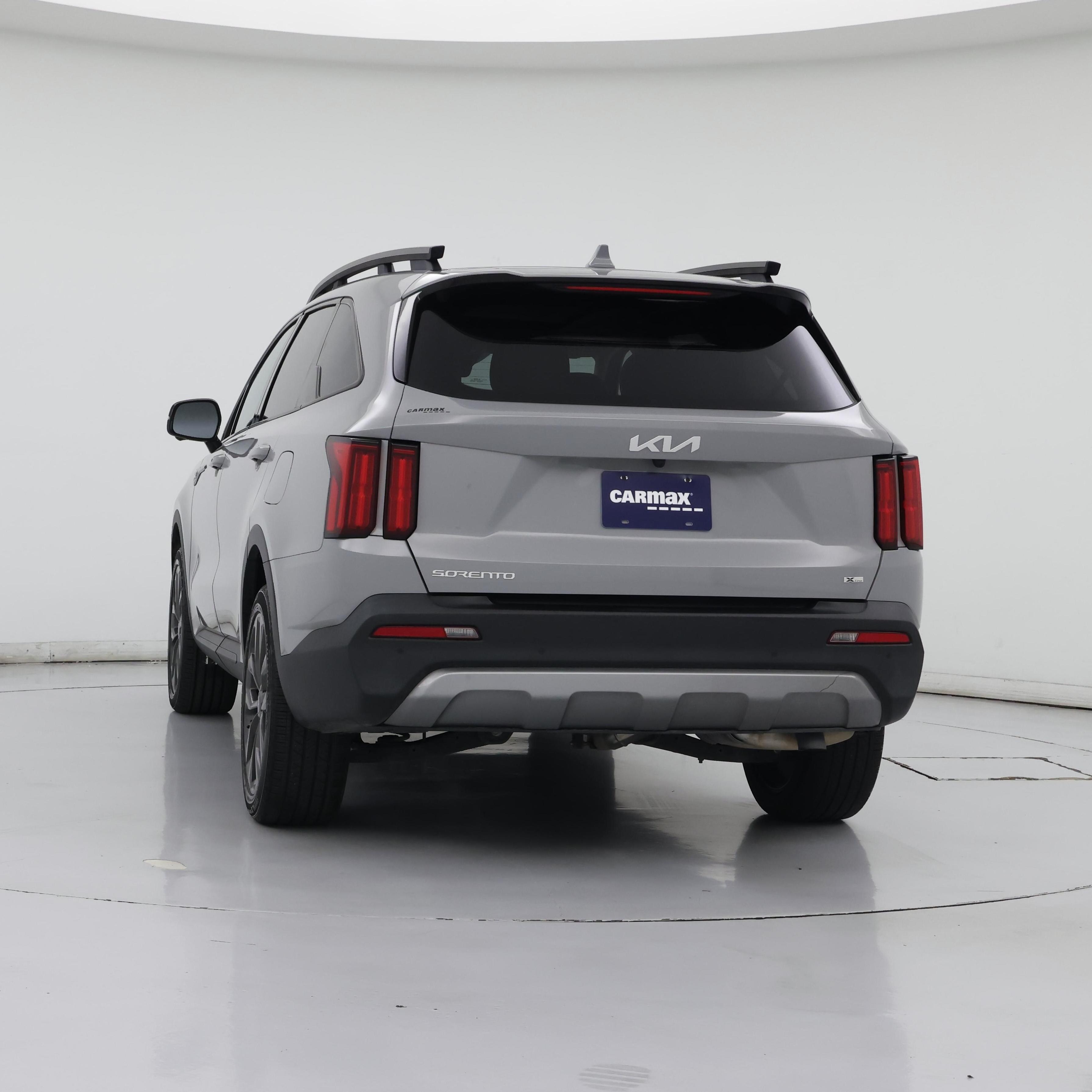 Thumbnail: 2023 Kia Sorento - 6