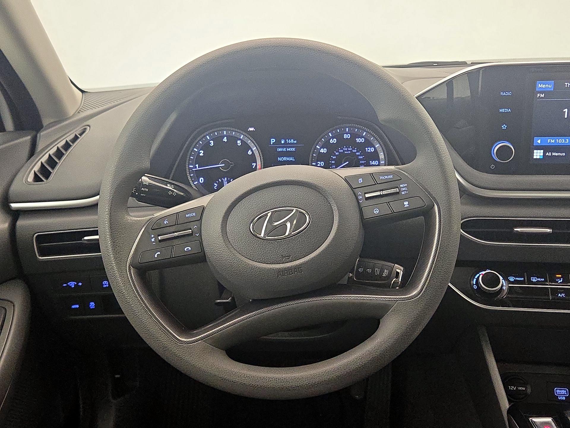 Thumbnail: 2020 Hyundai Sonata - 10