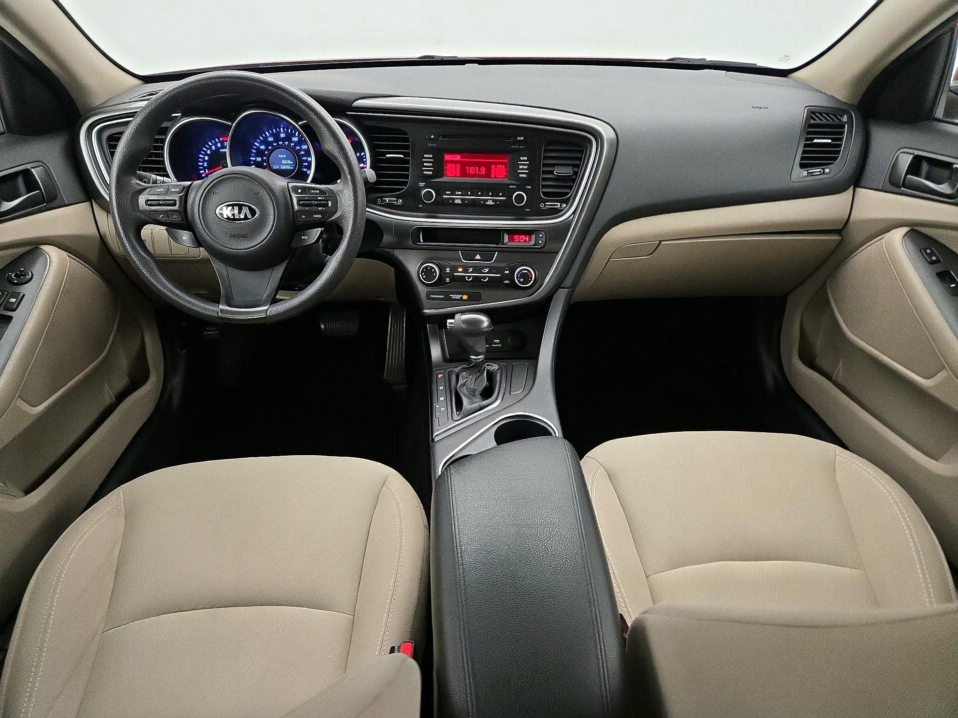 Thumbnail: 2015 Kia Optima - 9