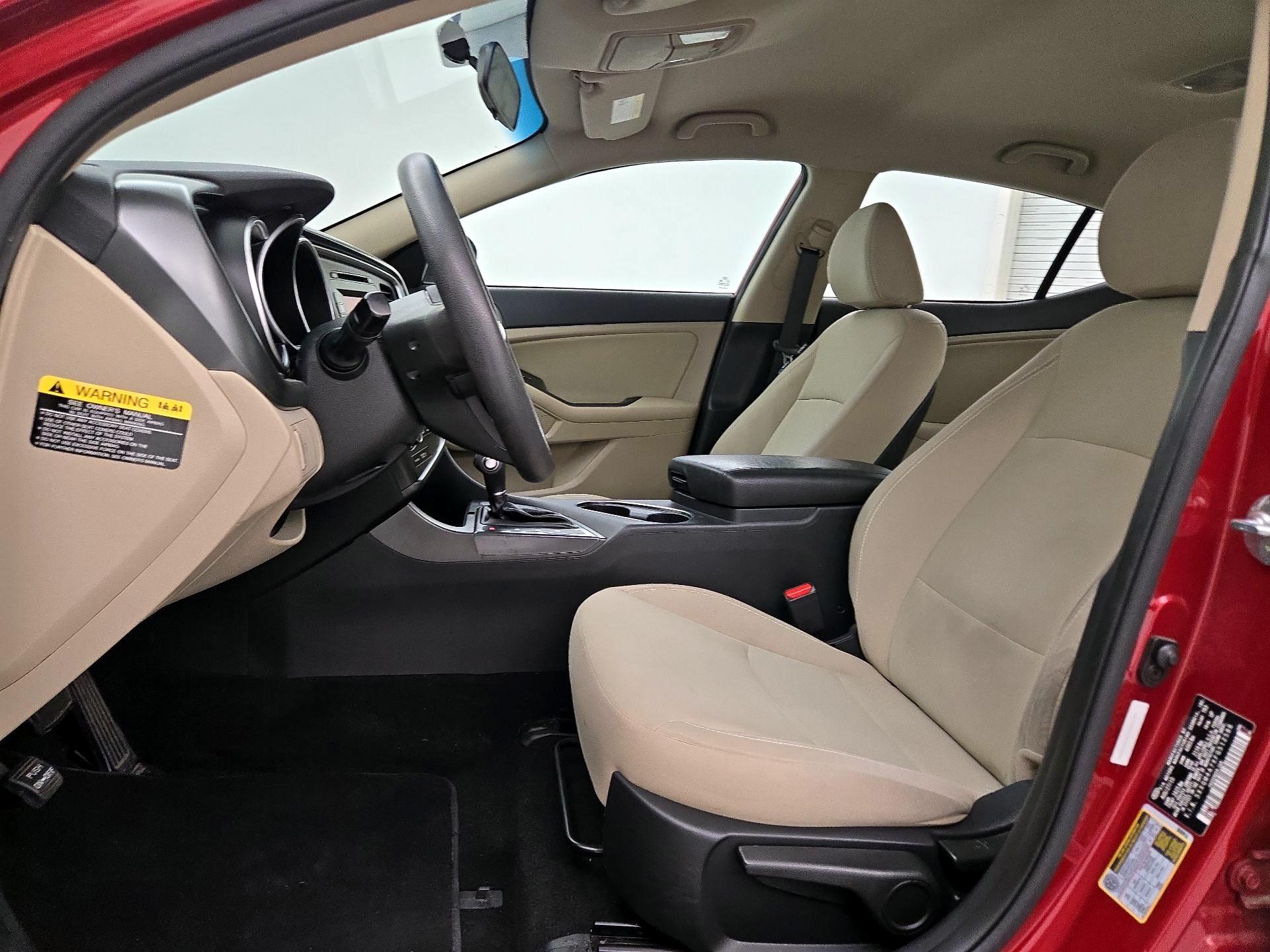 Thumbnail: 2015 Kia Optima - 11