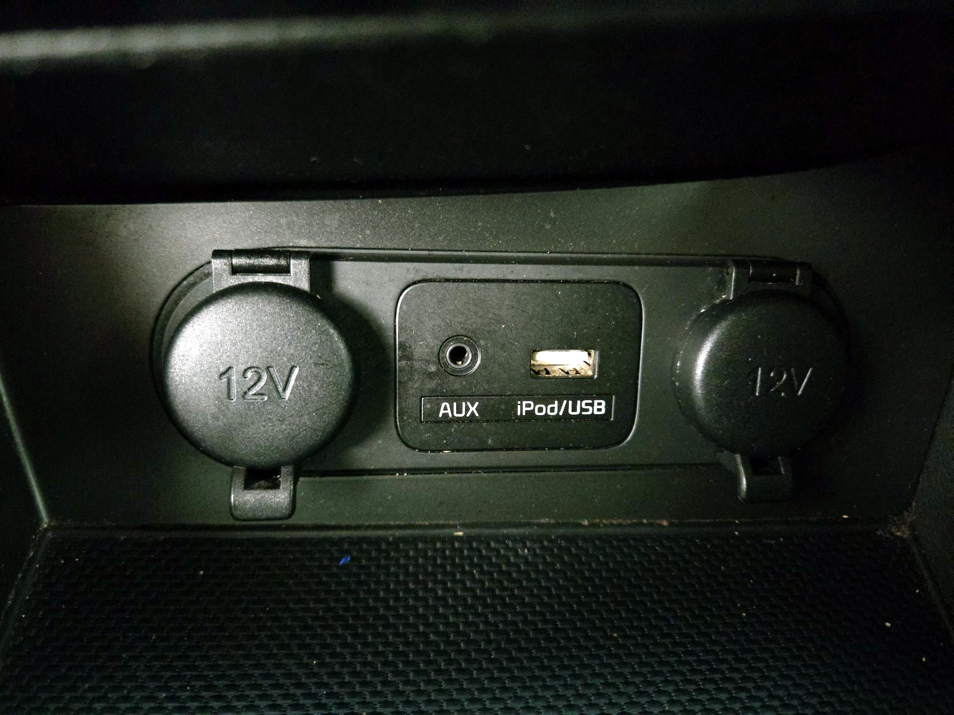 Thumbnail: 2015 Kia Optima - 17