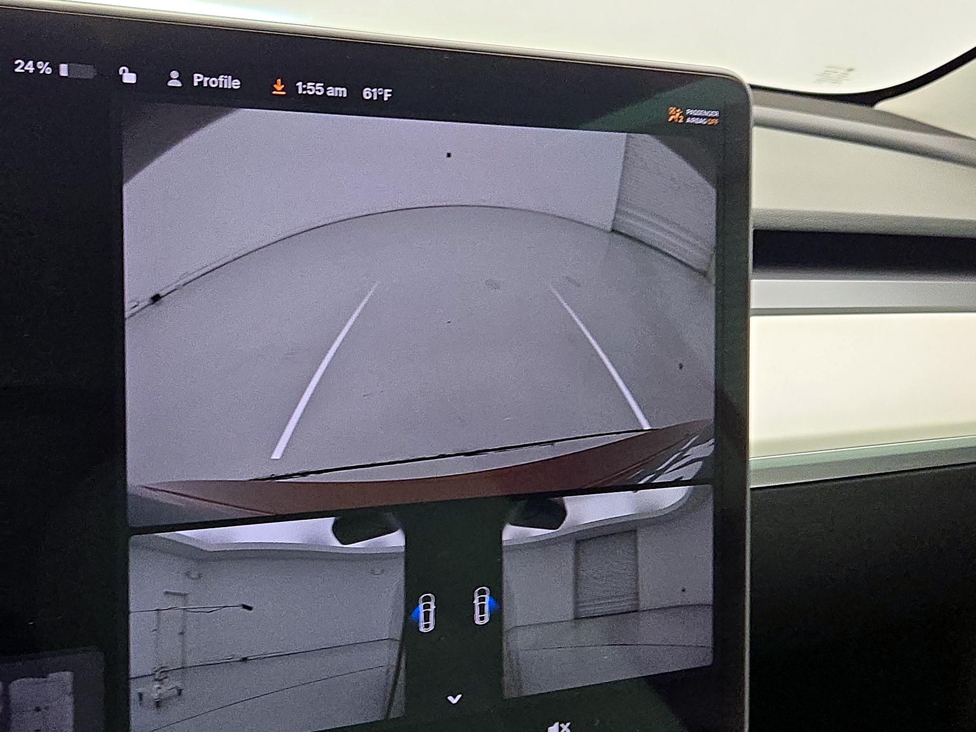 Thumbnail: 2022 Tesla Model 3 - 14