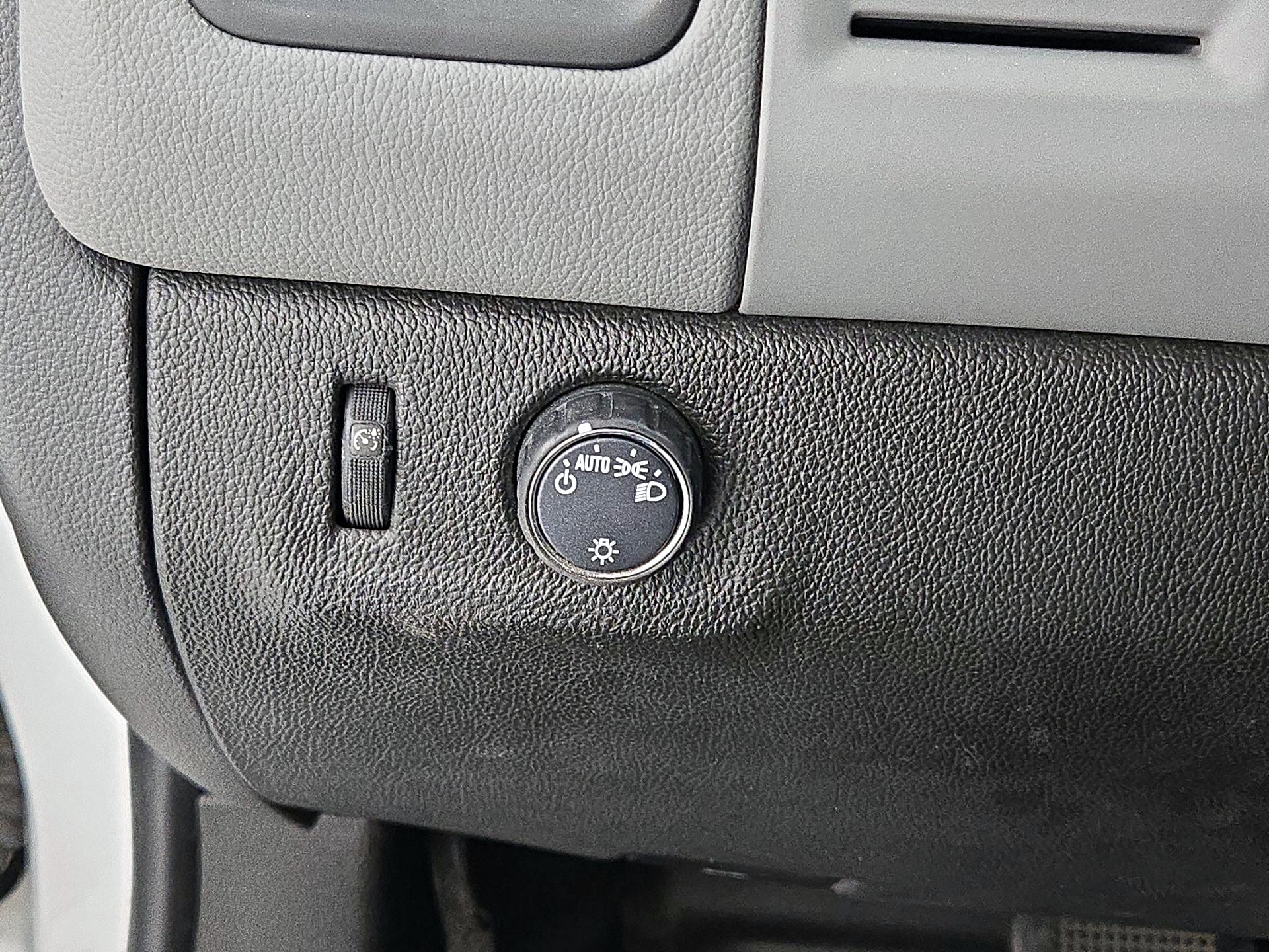 Thumbnail: 2020 Chevrolet Colorado - 13