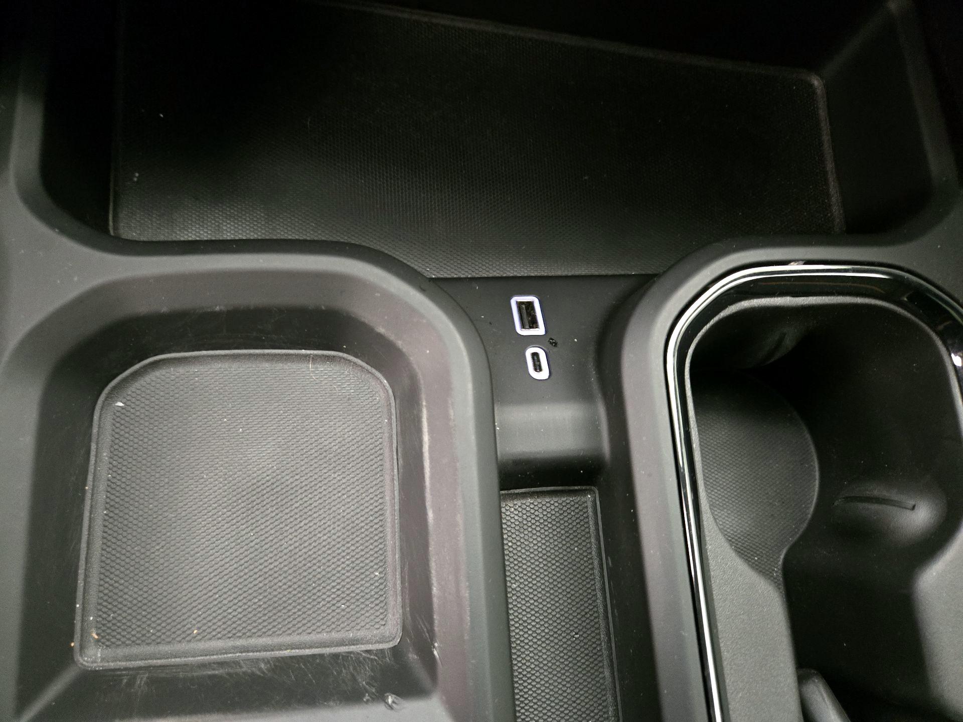 Thumbnail: 2024 GMC Sierra 2500 - 19