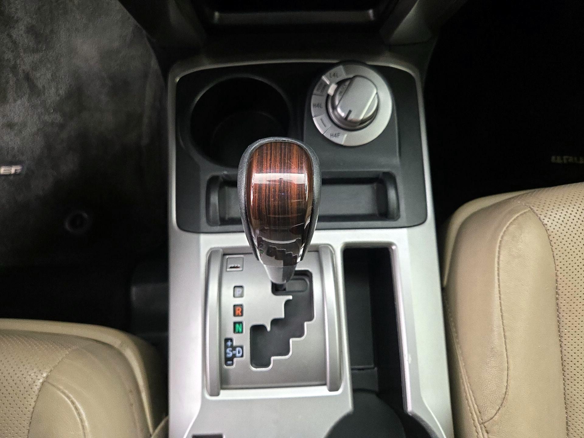 Thumbnail: 2018 Toyota 4Runner - 17