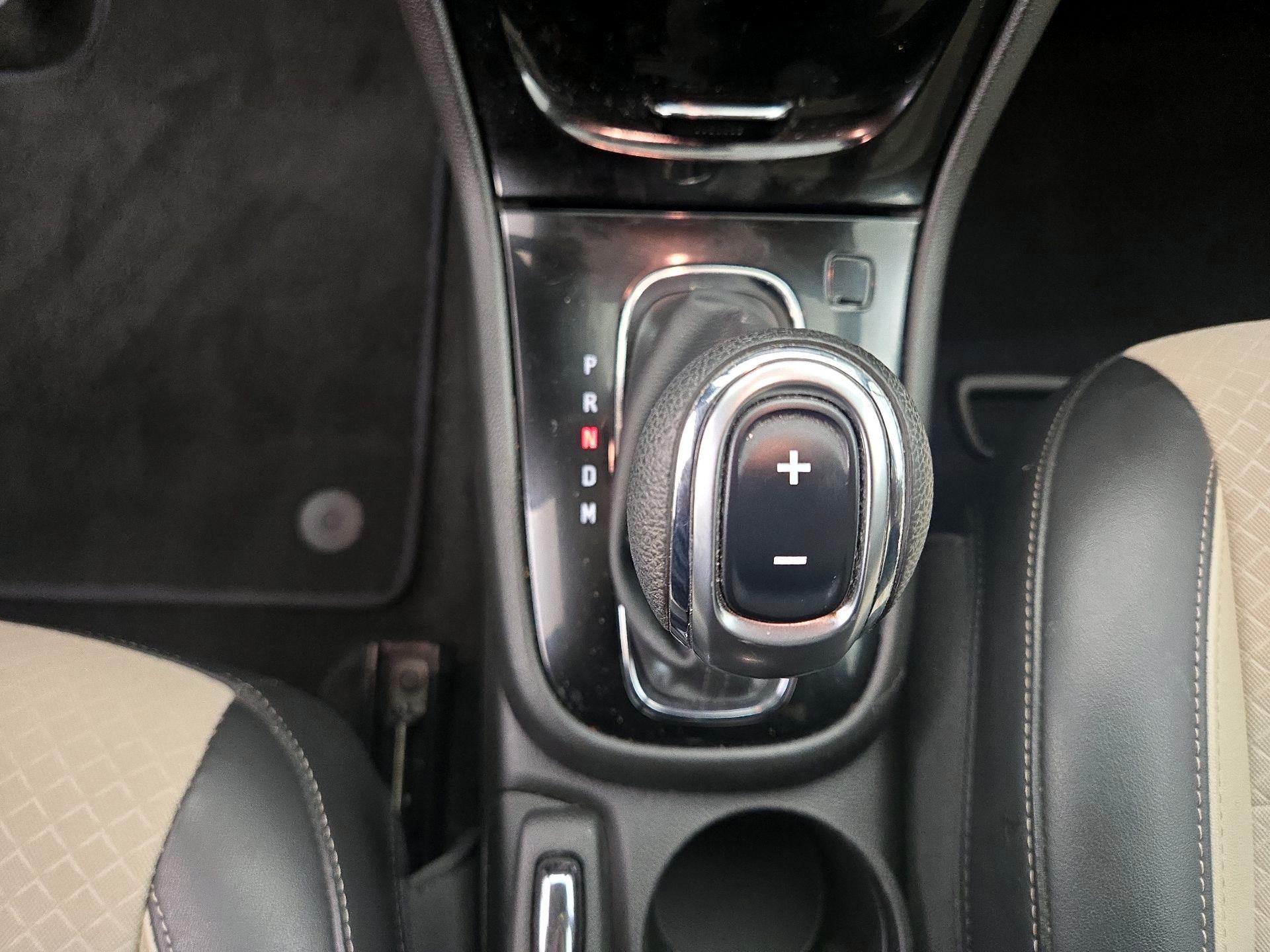 Thumbnail: 2020 Buick Encore - 17