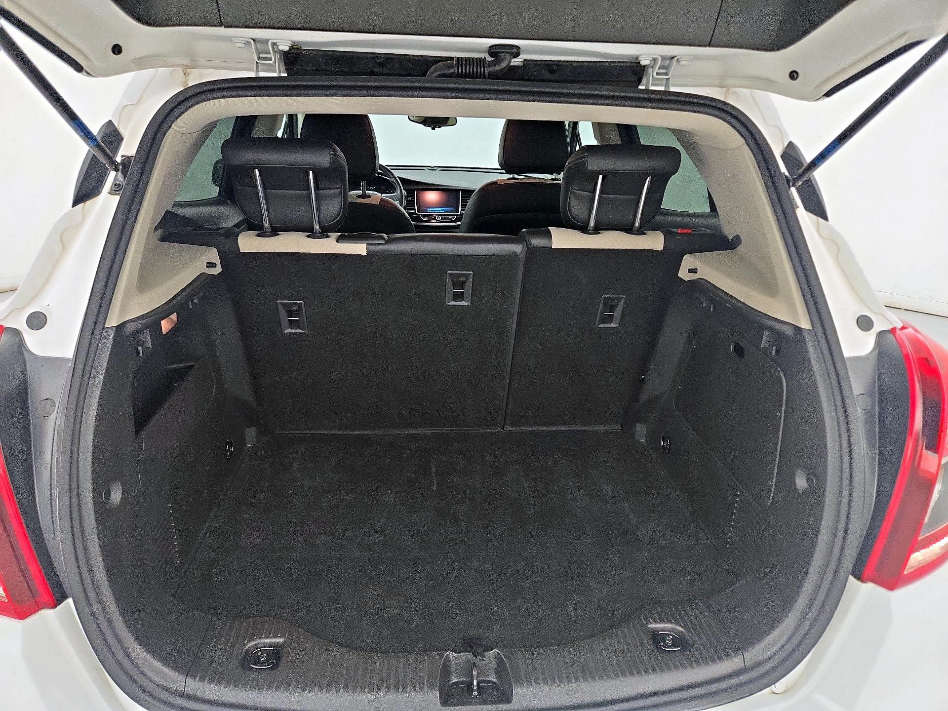 Thumbnail: 2020 Buick Encore - 20