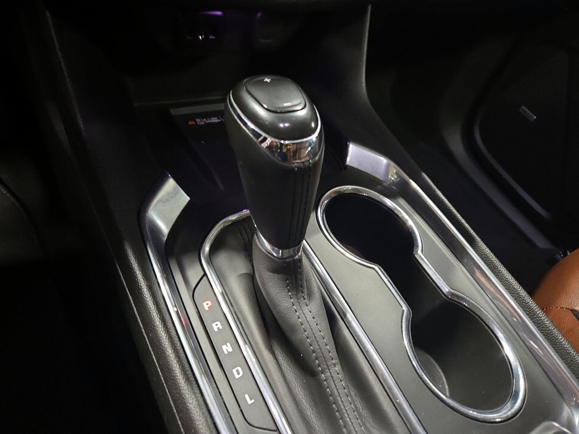 Thumbnail: 2018 Chevrolet Traverse - 18