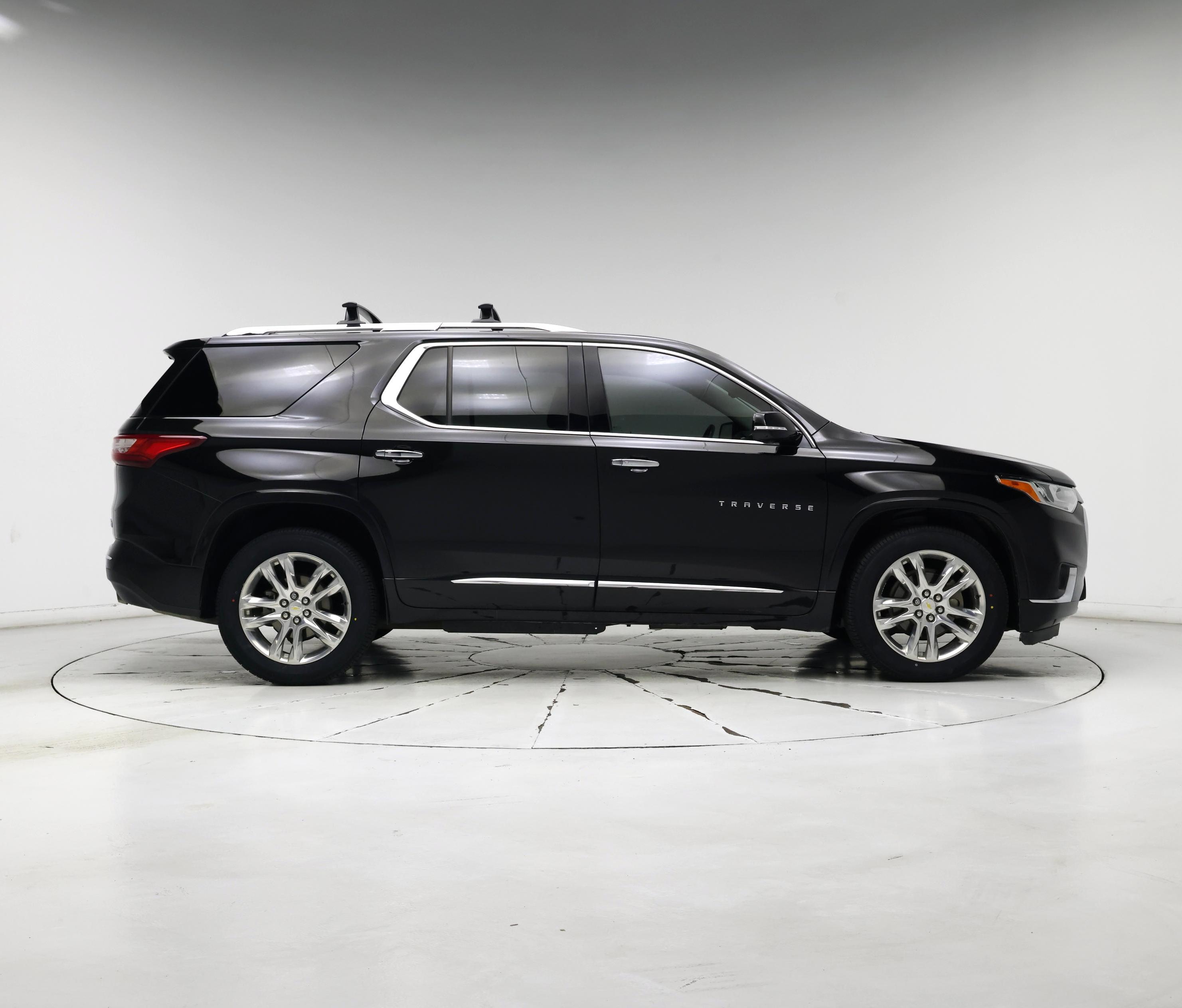 Thumbnail: 2018 Chevrolet Traverse - 7