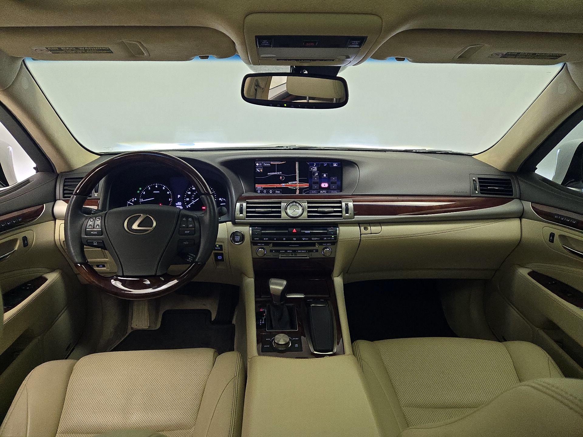 Thumbnail: 2015 Lexus LS - 9