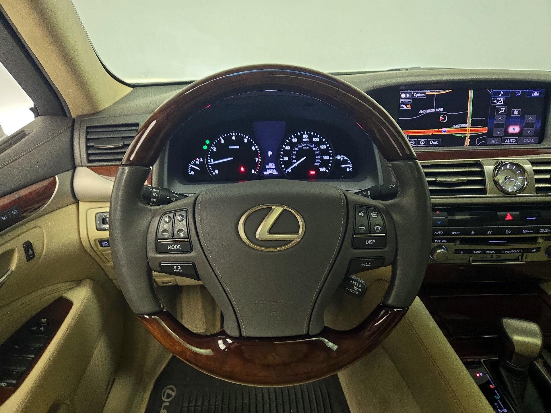 Thumbnail: 2015 Lexus LS - 10
