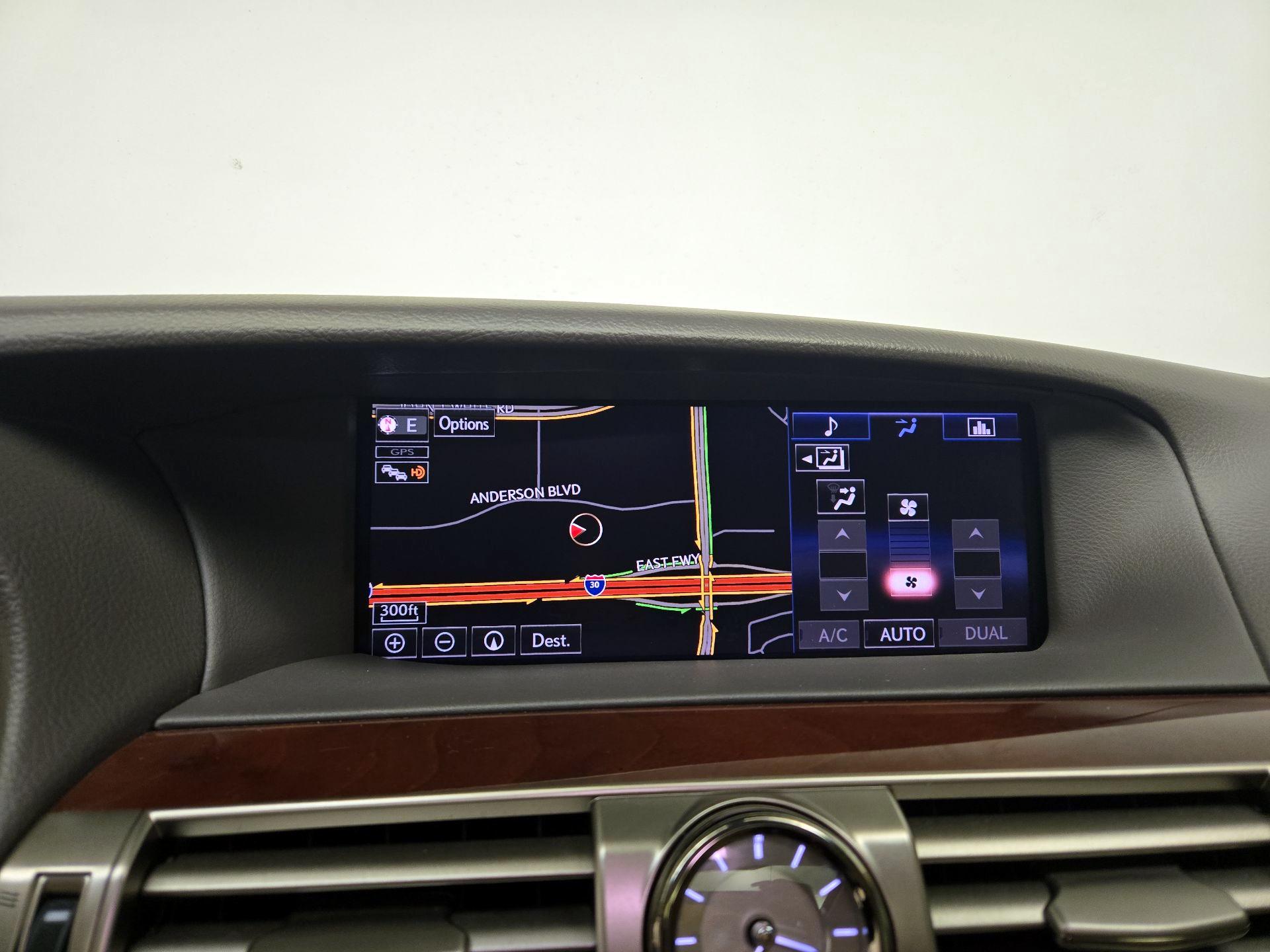 Thumbnail: 2015 Lexus LS - 14