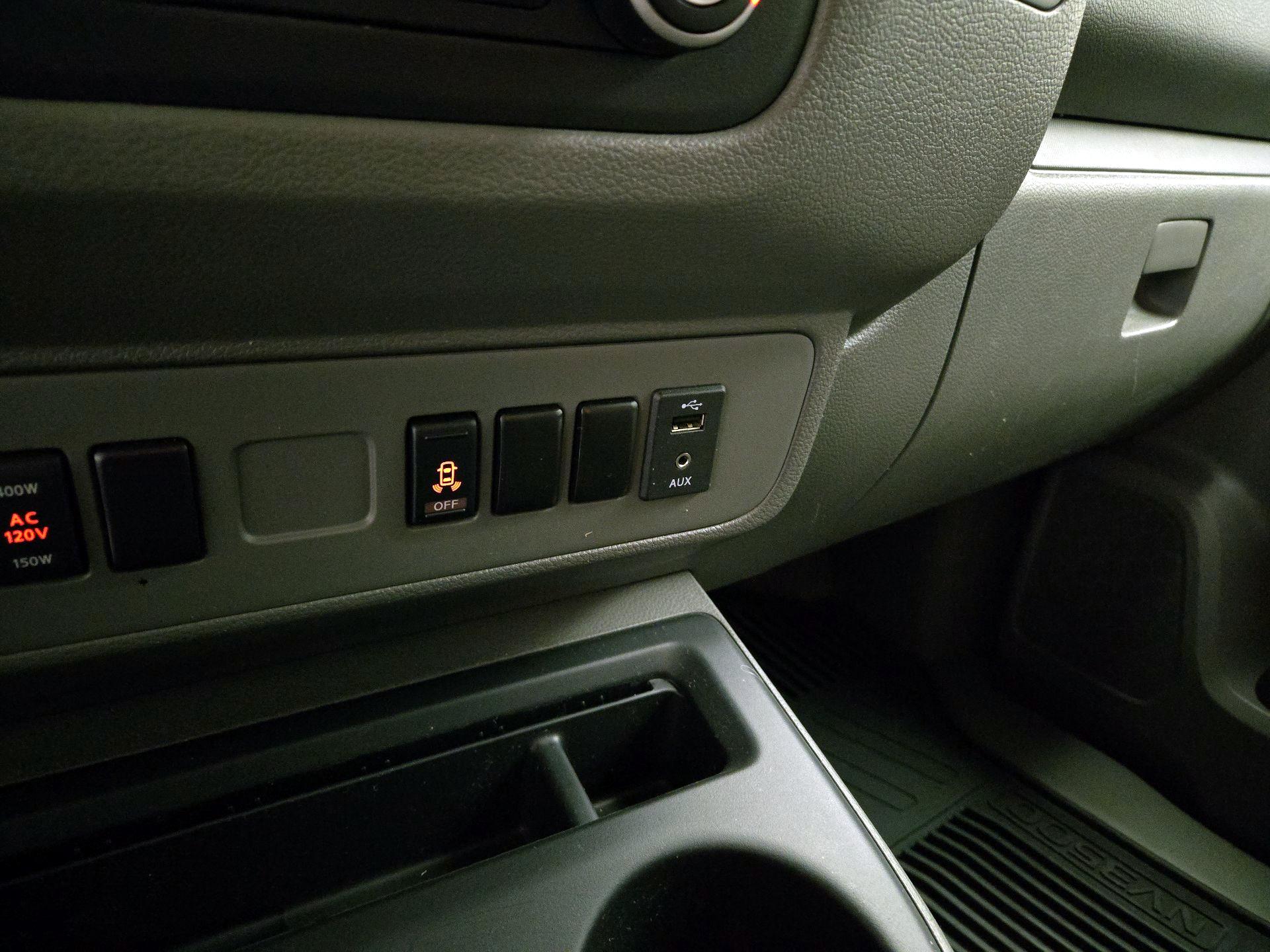 Thumbnail: 2018 Nissan NV - 18