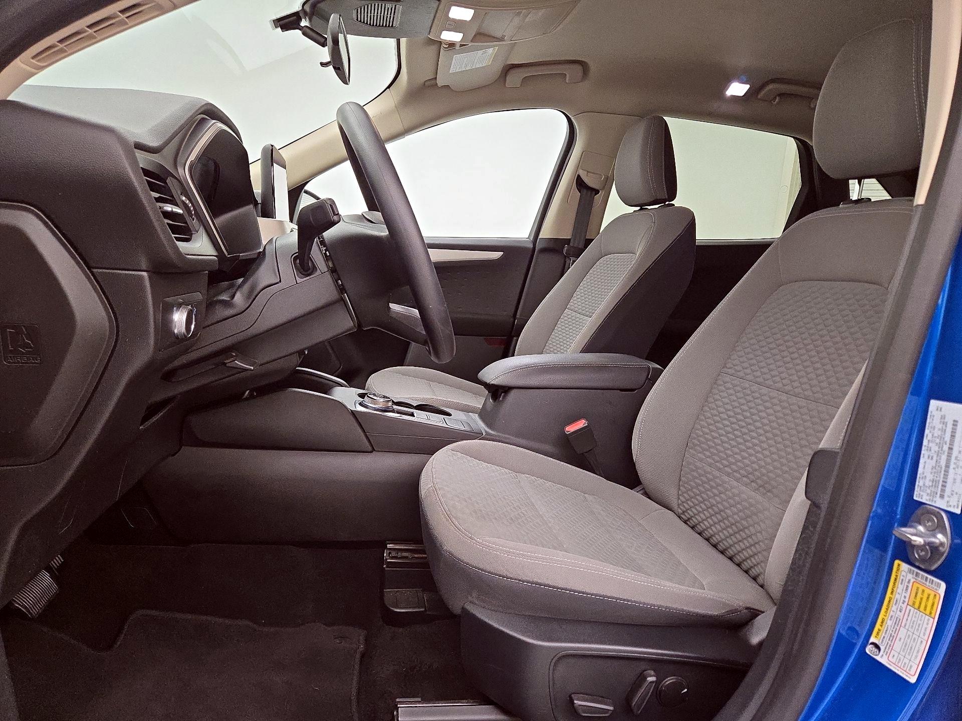 Thumbnail: 2020 Ford Escape - 11