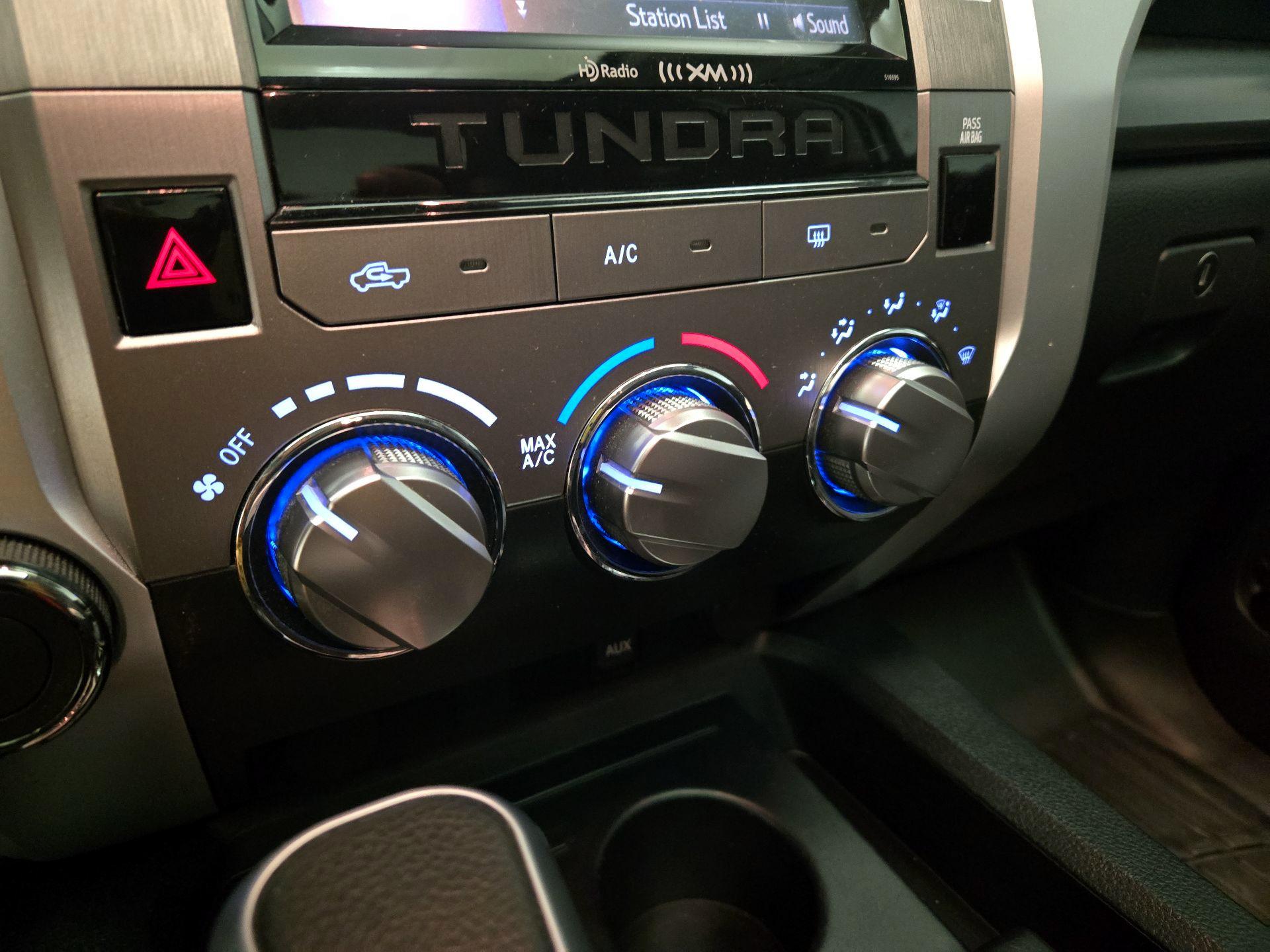 Thumbnail: 2019 Toyota Tundra - 17