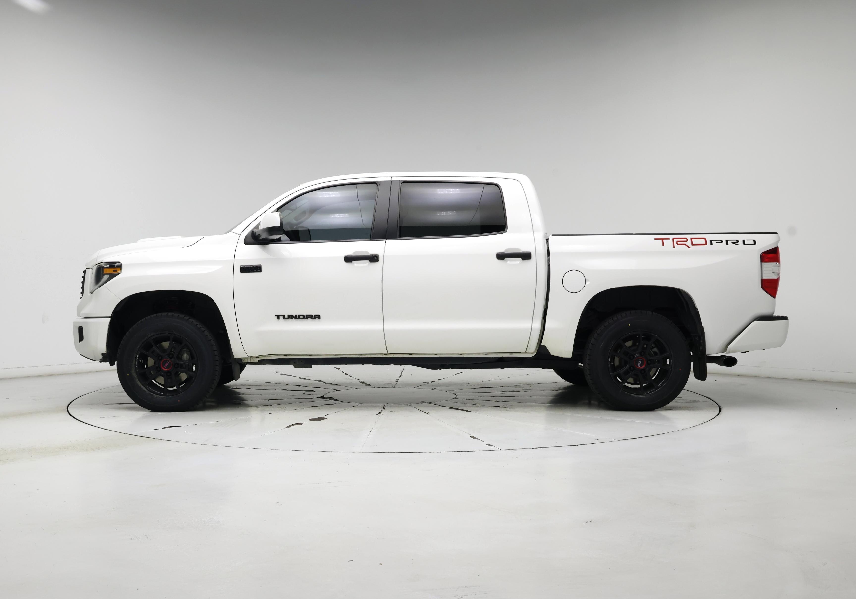 Thumbnail: 2019 Toyota Tundra - 3