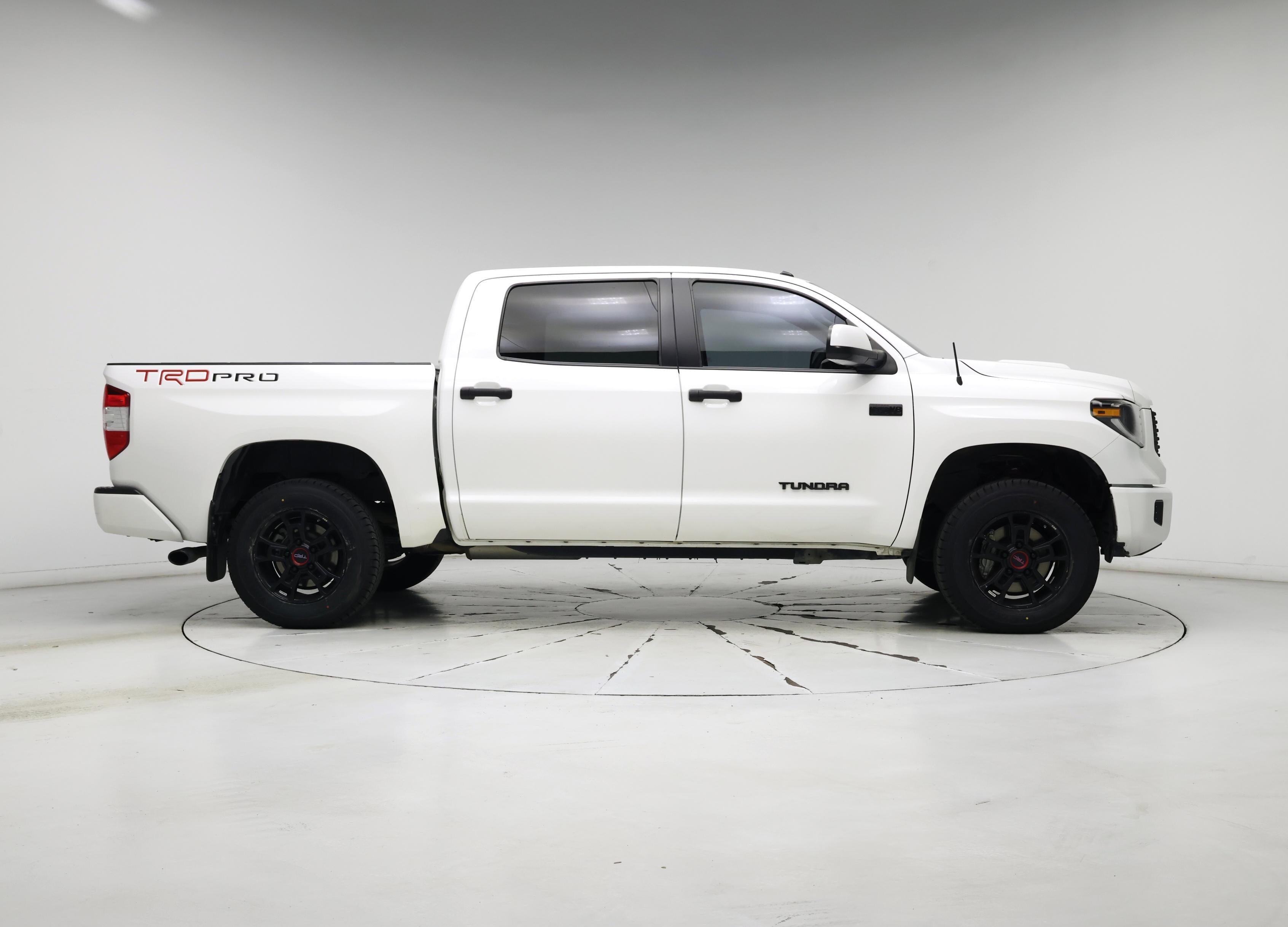 Thumbnail: 2019 Toyota Tundra - 7