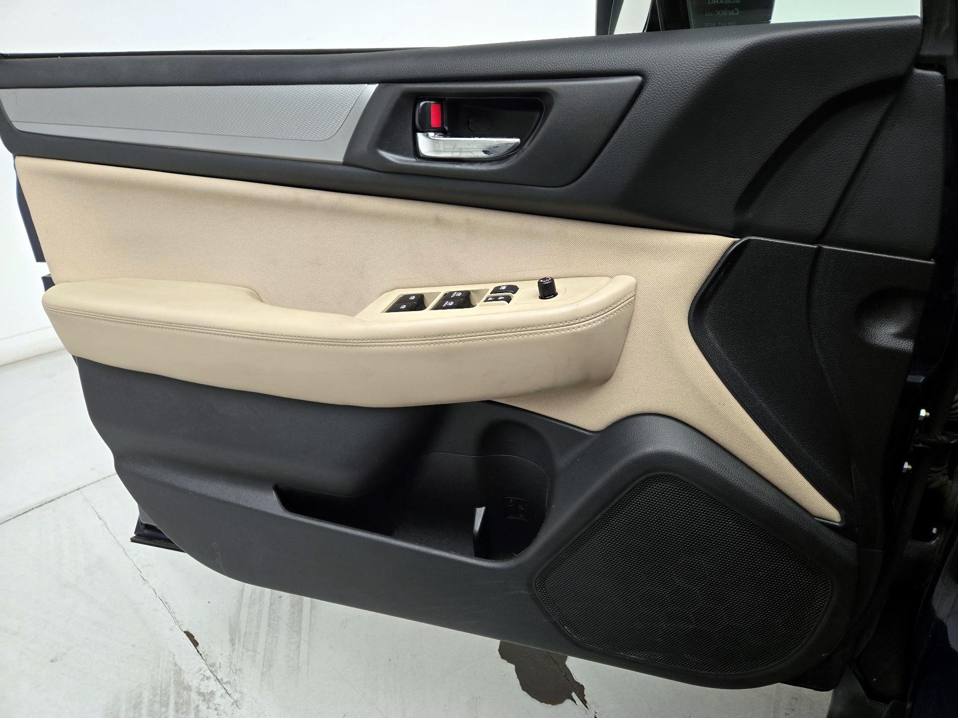 Thumbnail: 2018 Subaru Outback - 12