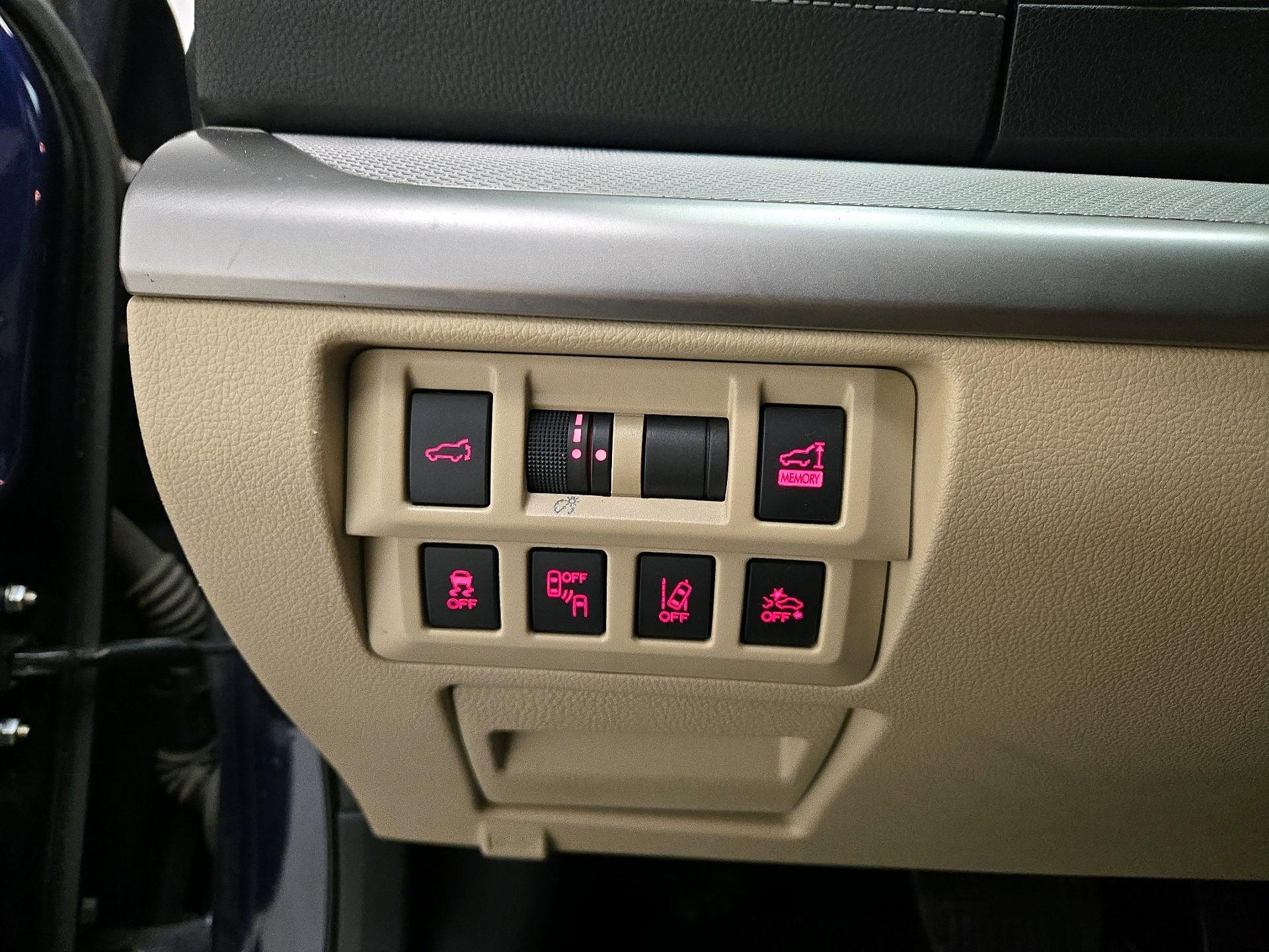 Thumbnail: 2018 Subaru Outback - 13