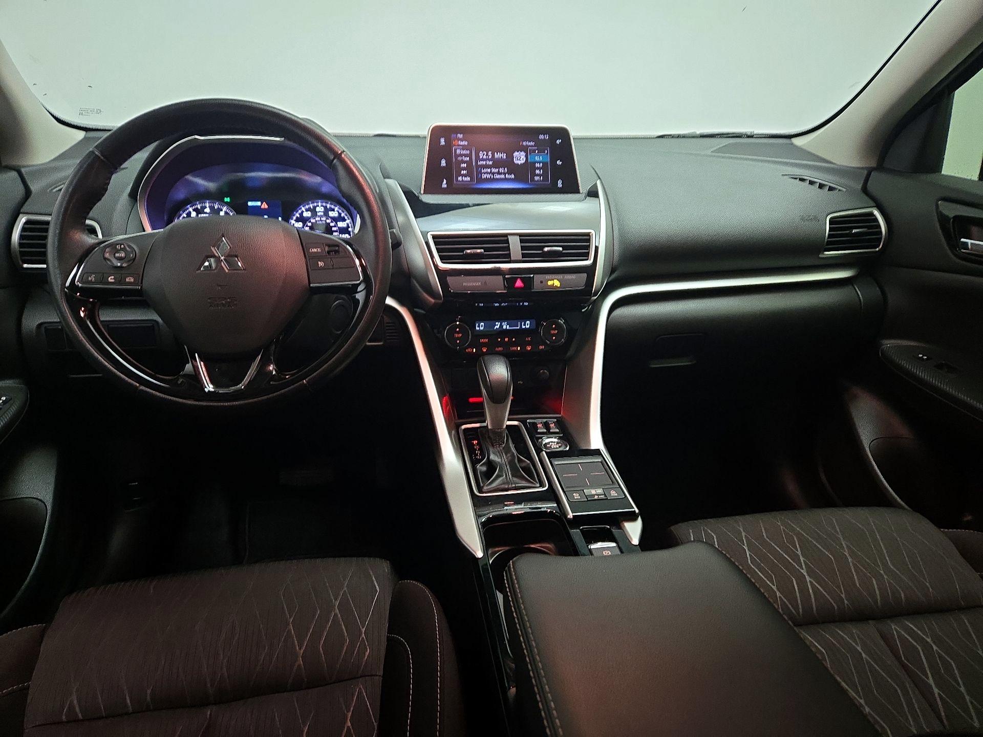 Thumbnail: 2019 Mitsubishi Eclipse Cross - 9