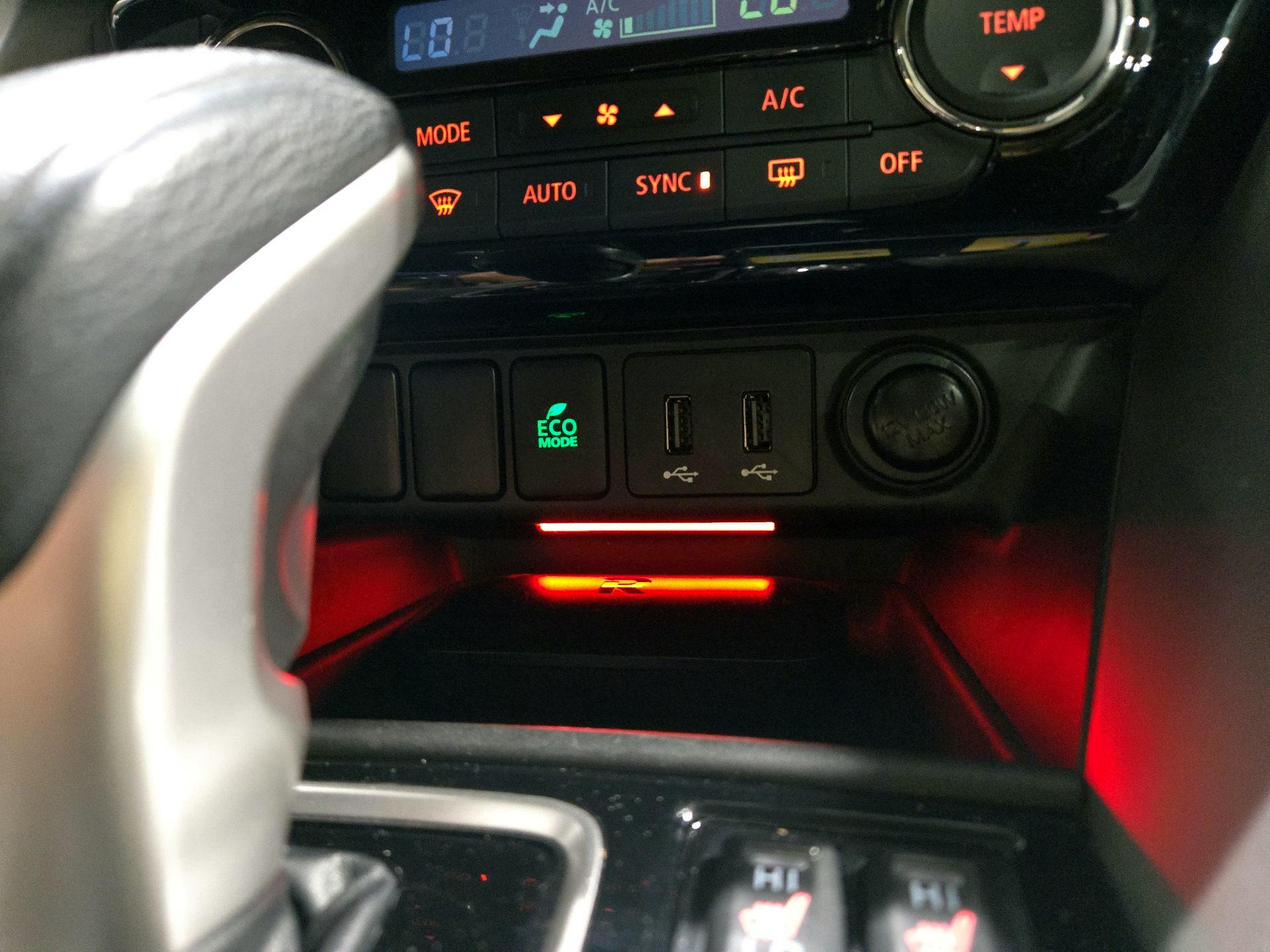 Thumbnail: 2019 Mitsubishi Eclipse Cross - 18