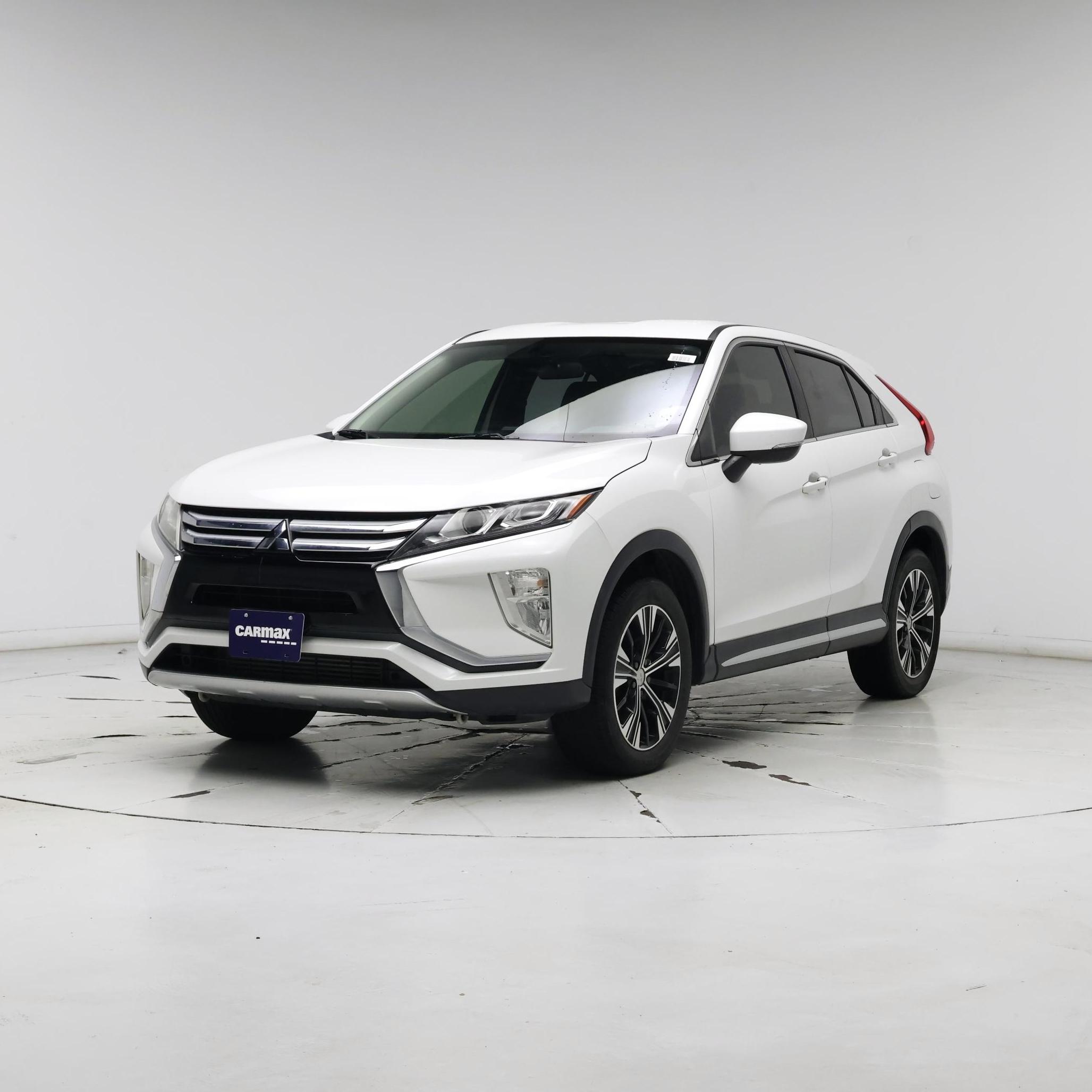Thumbnail: 2019 Mitsubishi Eclipse Cross - 4