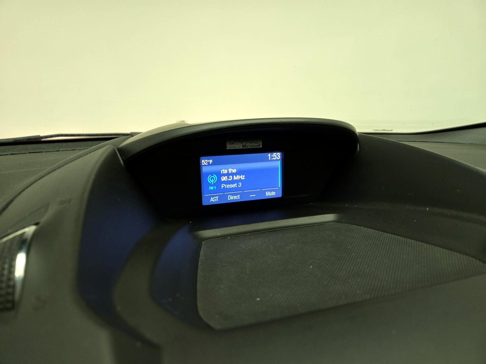 Thumbnail: 2014 Ford Escape - 15