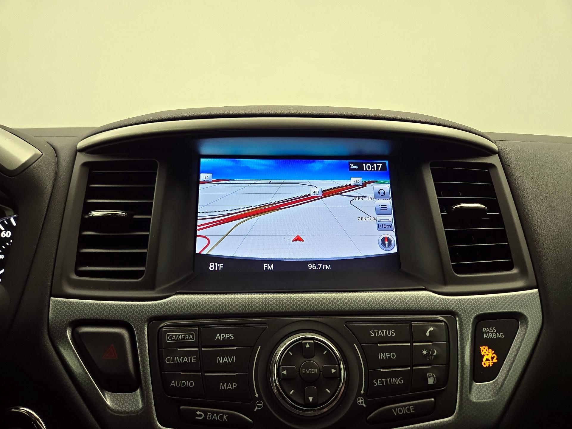 Thumbnail: 2018 Nissan Pathfinder - 14