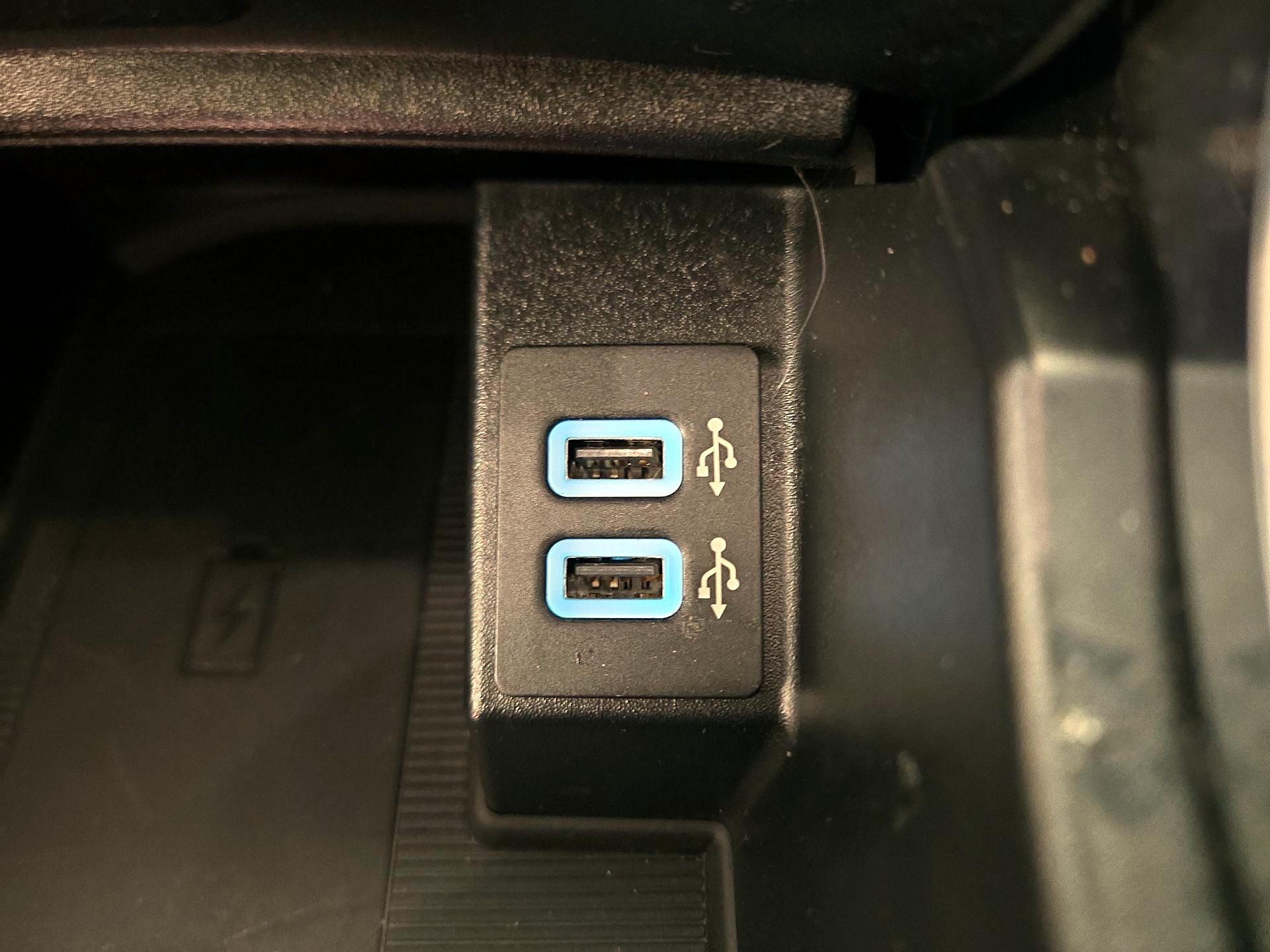 Thumbnail: 2020 Ford Edge - 19