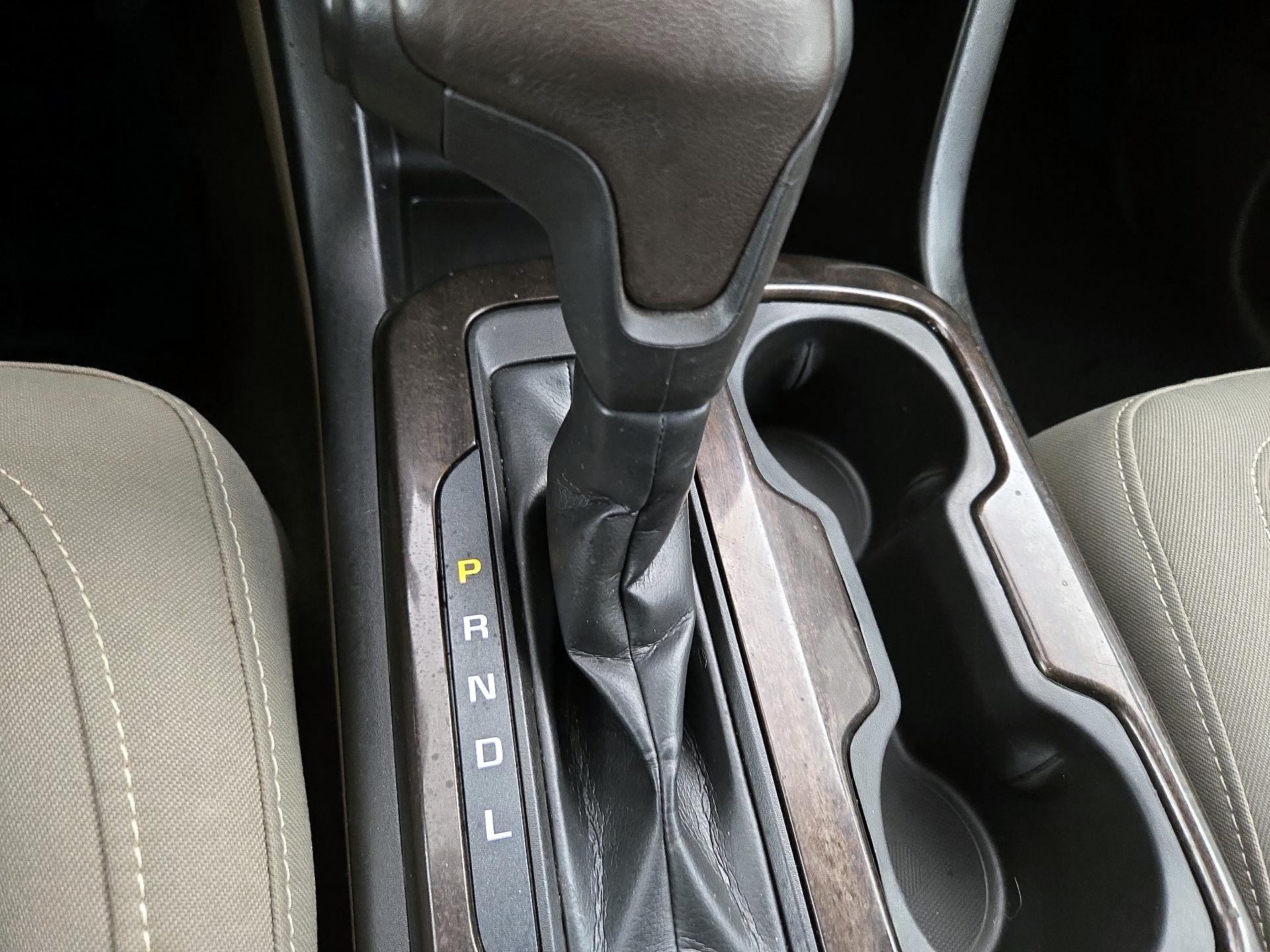 Thumbnail: 2018 GMC Canyon - 17